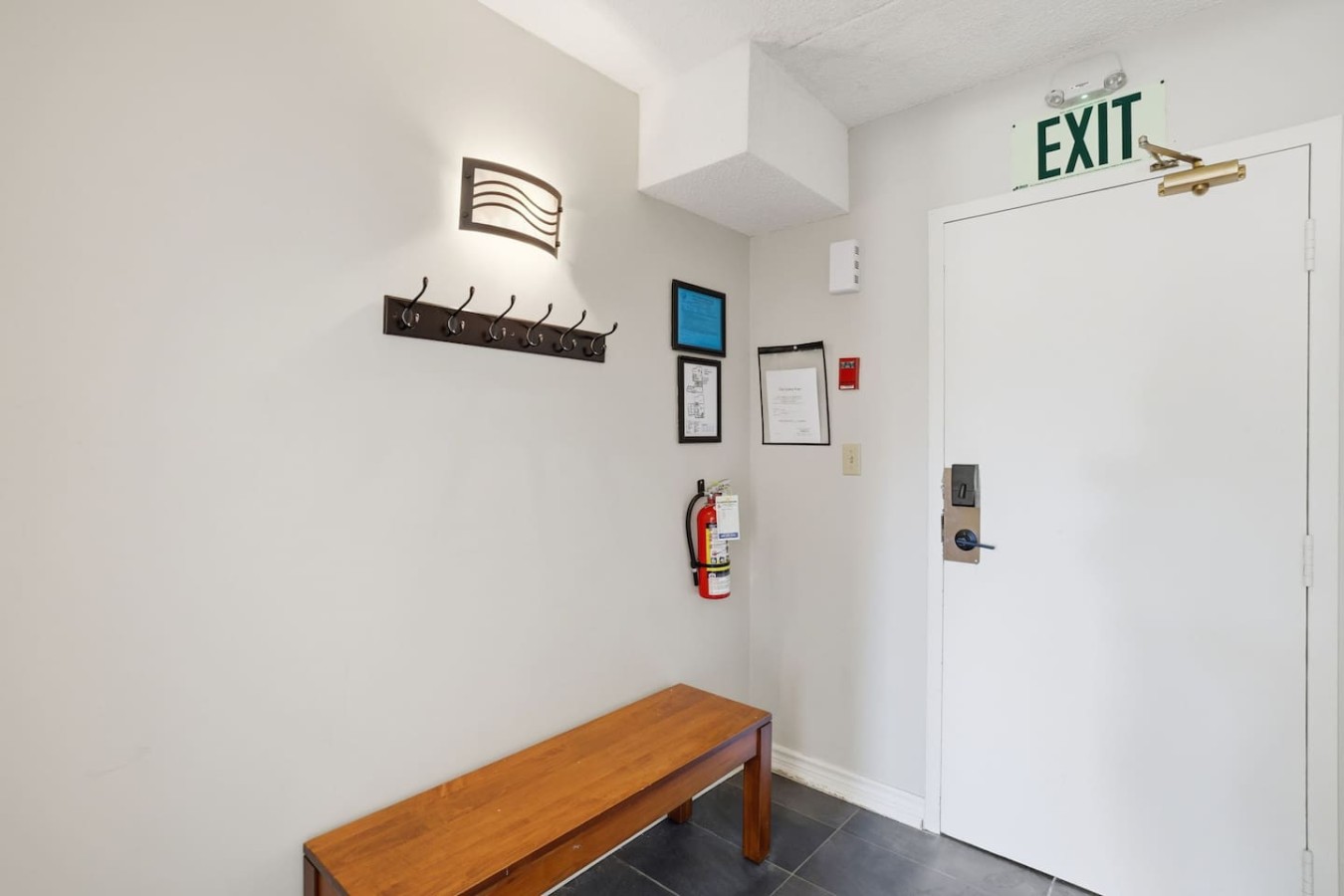 Steps to Village & Slopes | Spacious 3BDR Retreat | Photo 34