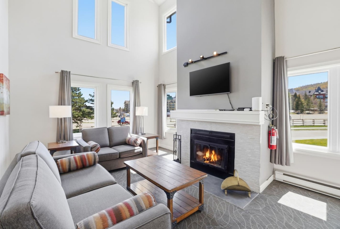 Steps to Village & Slopes | Spacious 3BDR Retreat