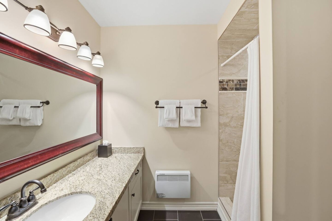 Steps to Village & Slopes | Spacious 3BDR Retreat | Photo 28