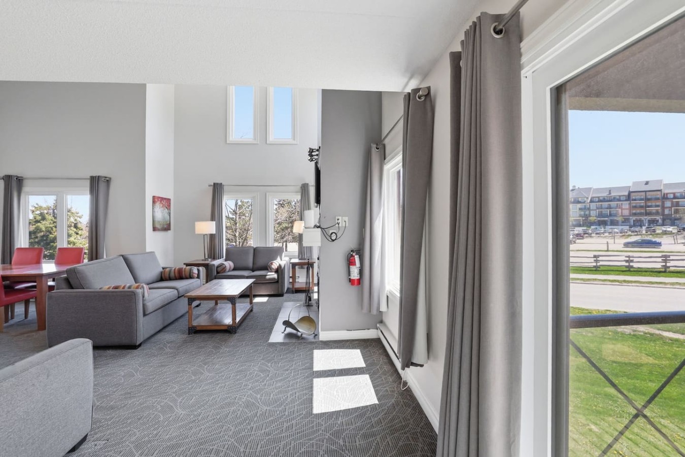 Steps to Village & Slopes | Spacious 3BDR Retreat | Photo 11