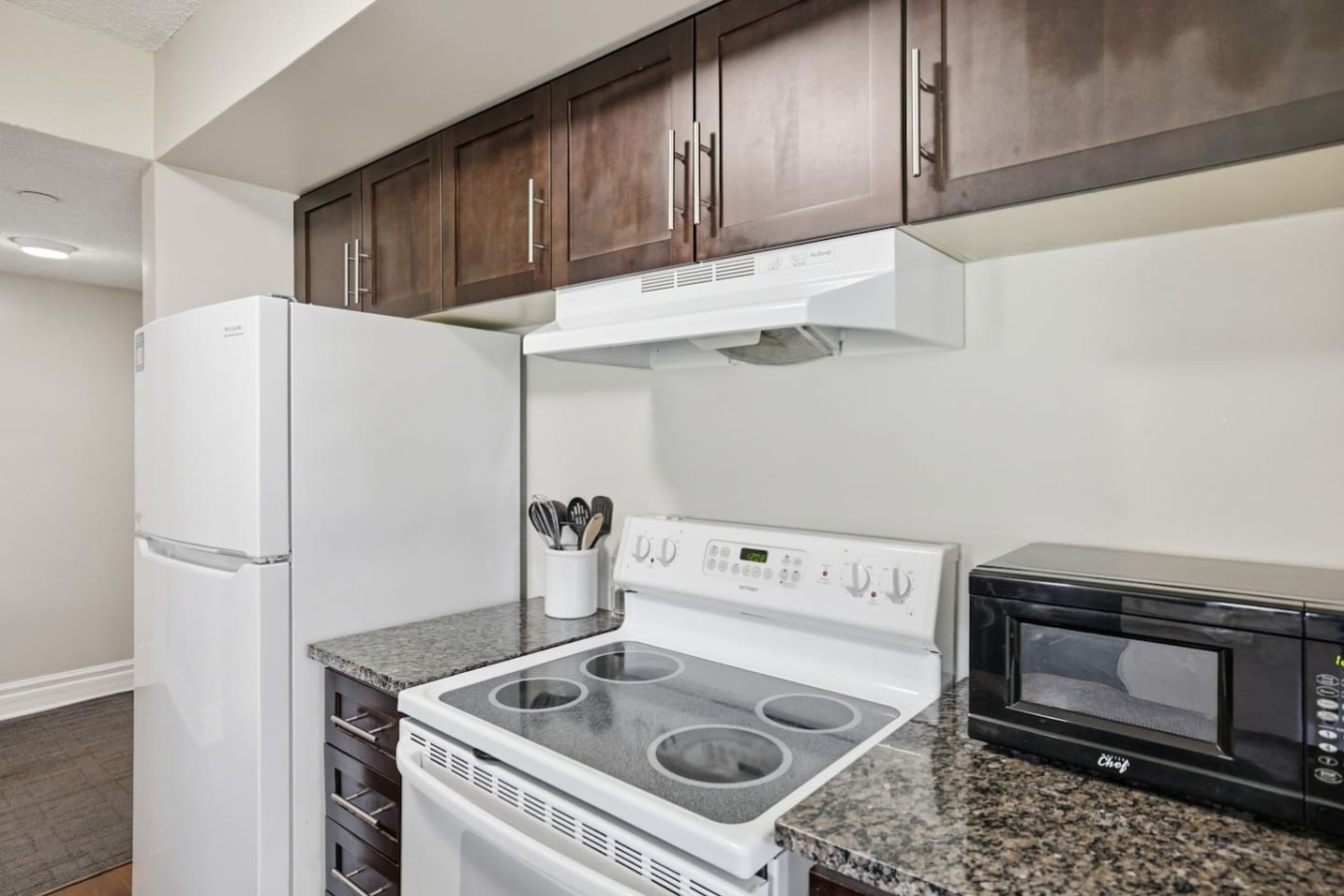 3BDR Blue Mountain Gem | Walk to Village & Ski 13