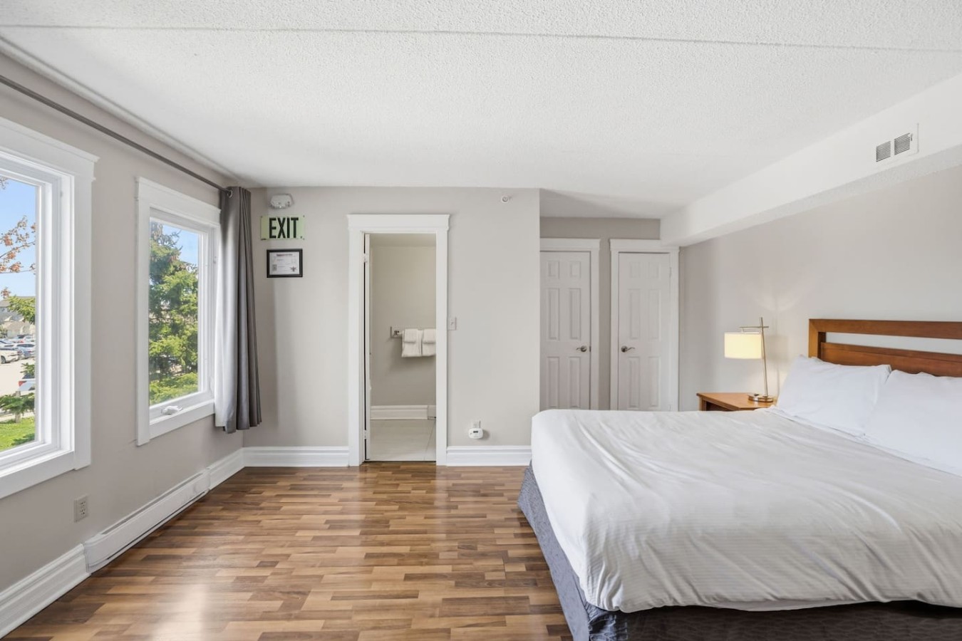 3BDR Blue Mountain Gem | Walk to Village & Ski 3