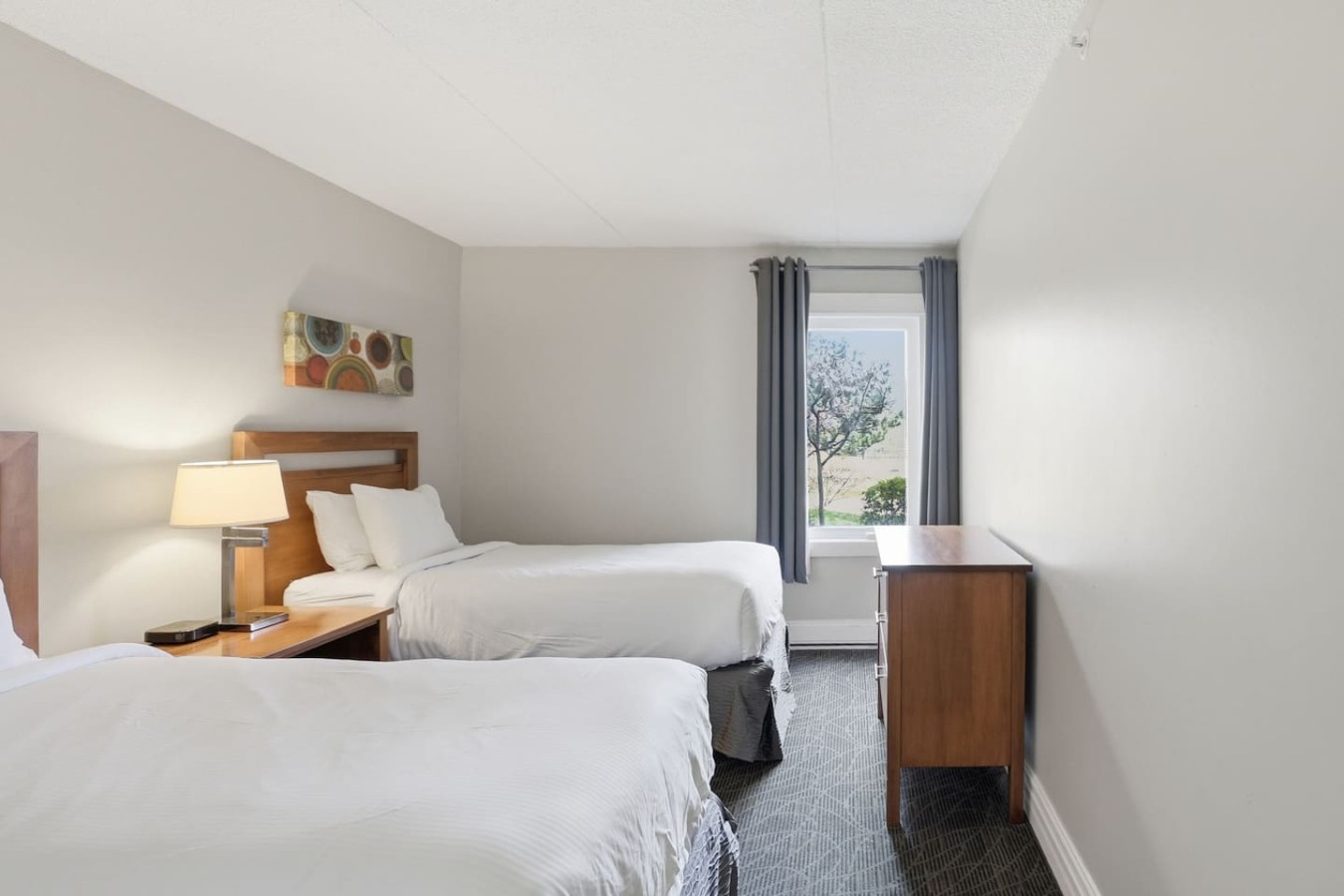 3BDR Blue Mountain Gem | Walk to Village & Ski 28