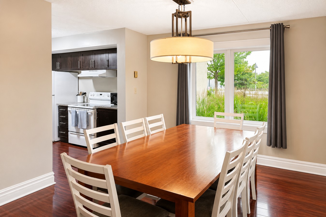 3BDR Blue Mountain Gem | Walk to Village & Ski 14