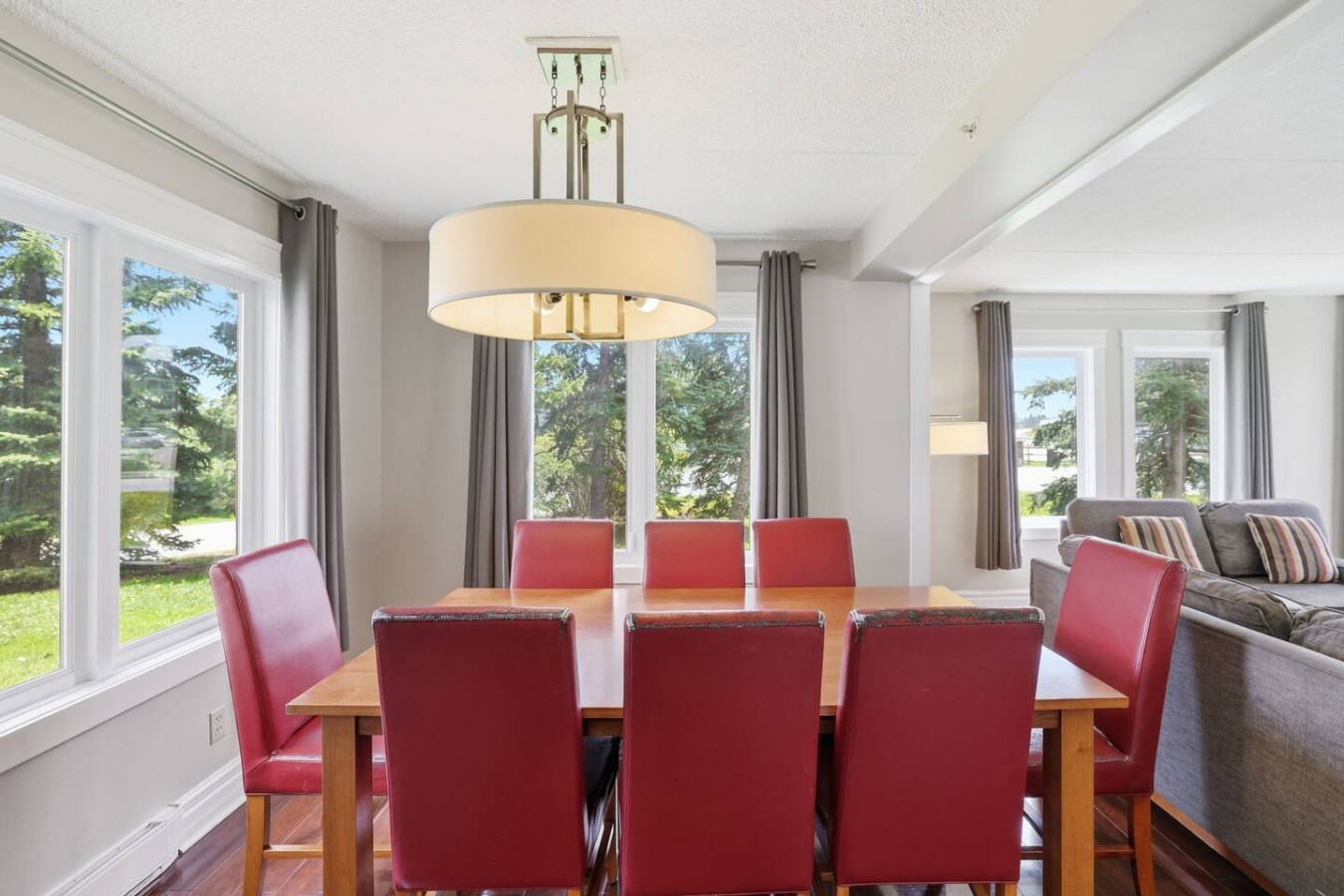 3BDR Blue Mountain Gem | Walk to Village & Ski 16