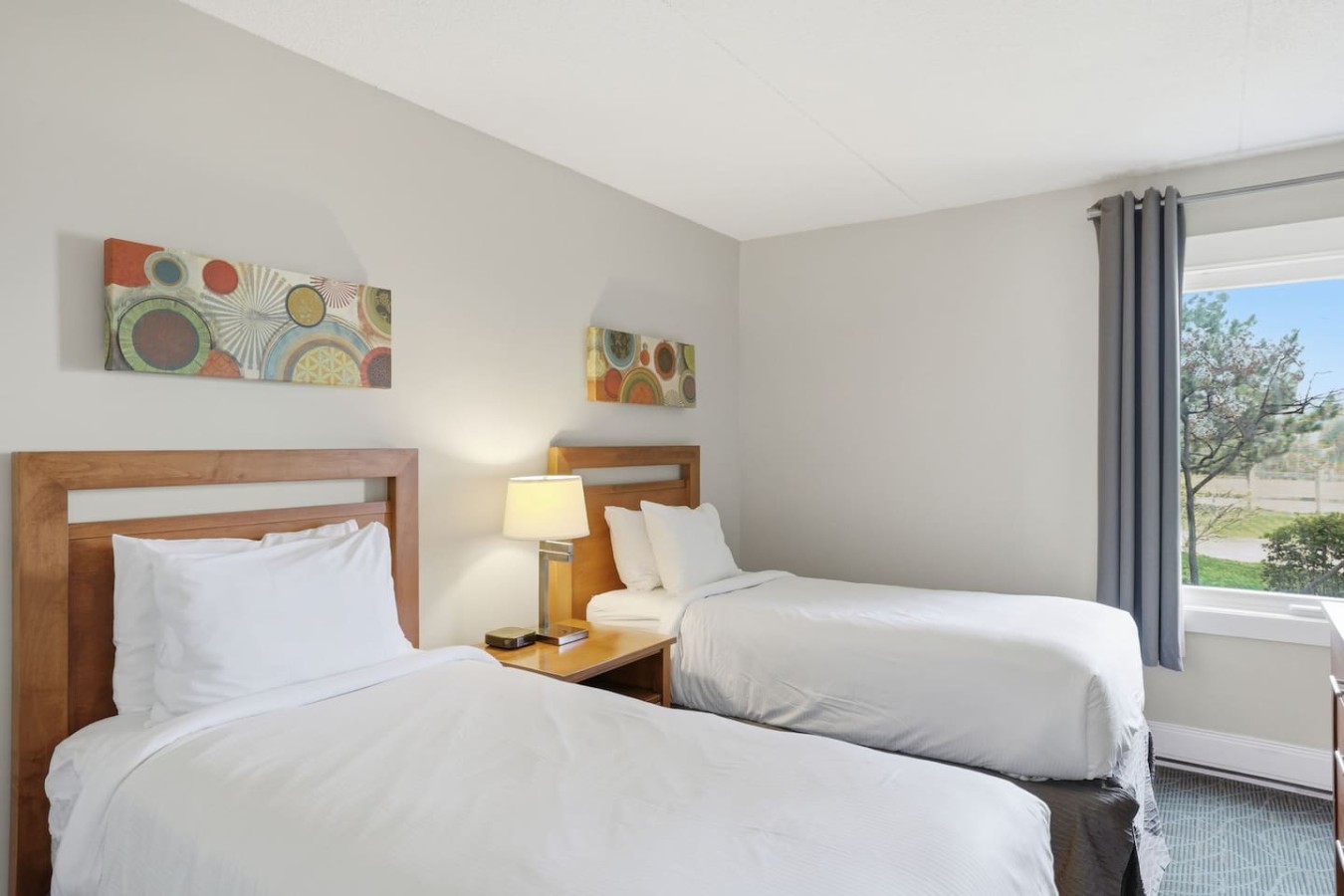 3BDR Blue Mountain Gem | Walk to Village & Ski 26