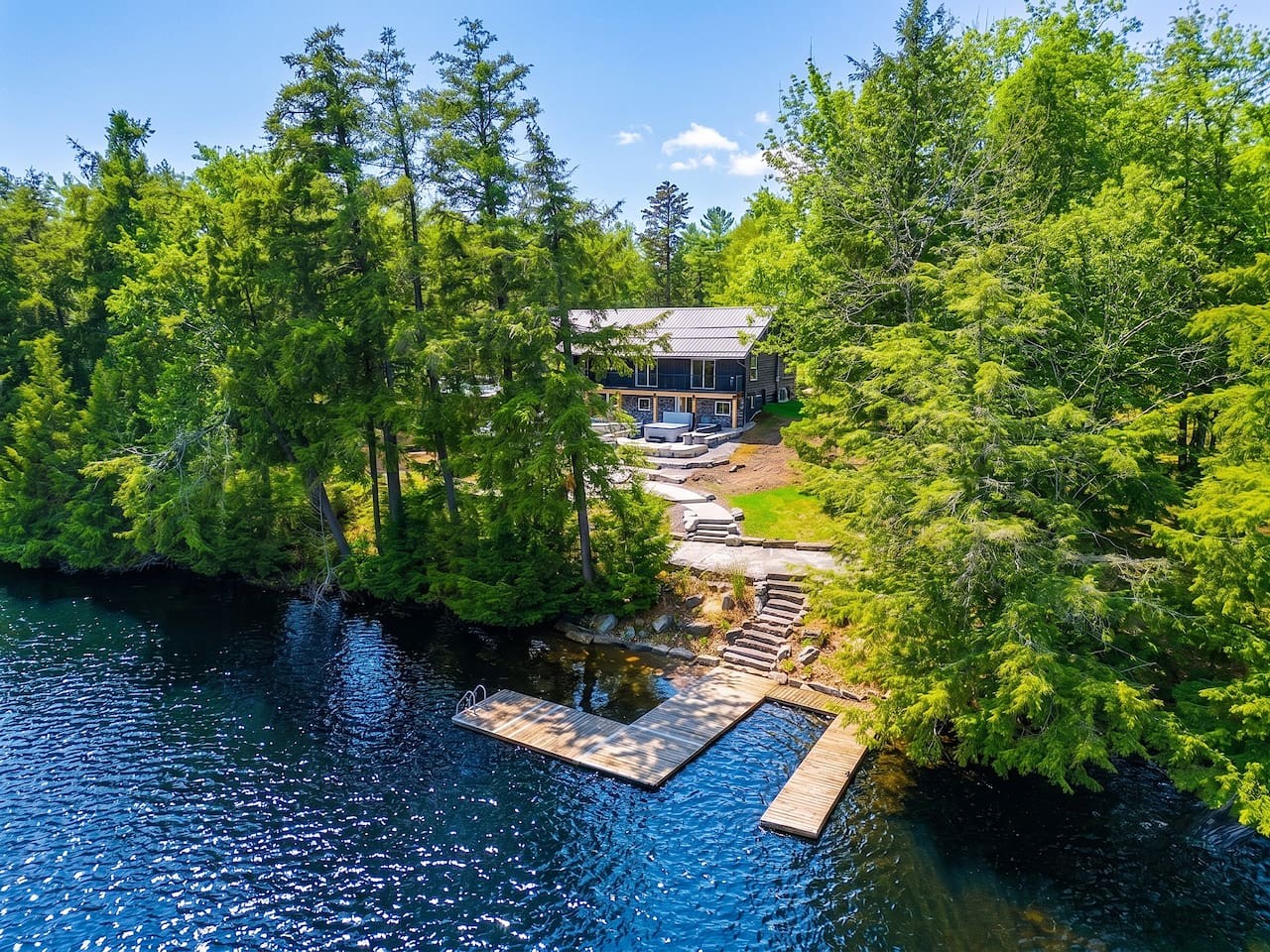 The Deer Cottage | Dock & Hot Tub | Games Room