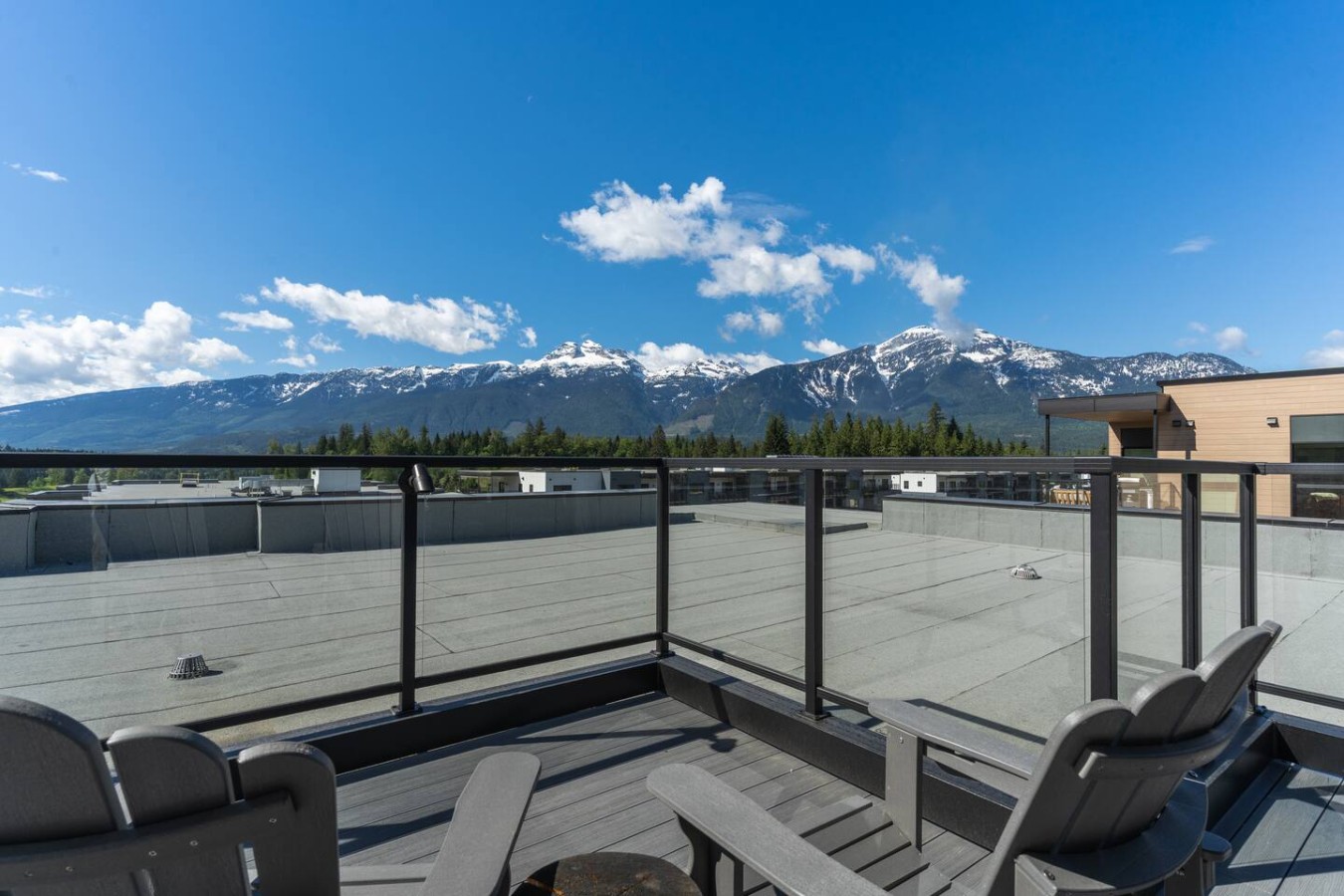 Sitka Revy 37