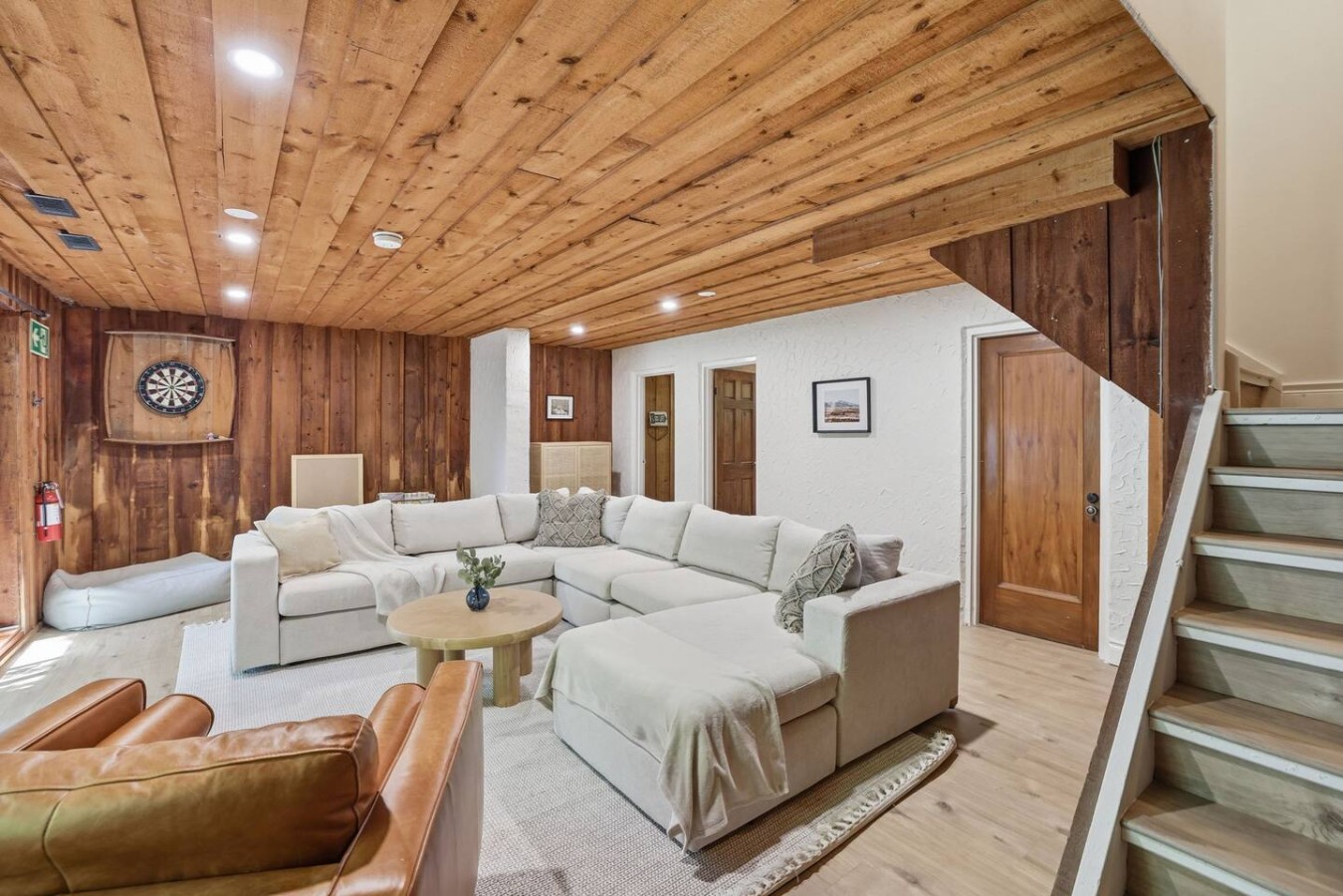 Whispering Pines Lodge | Photo 24