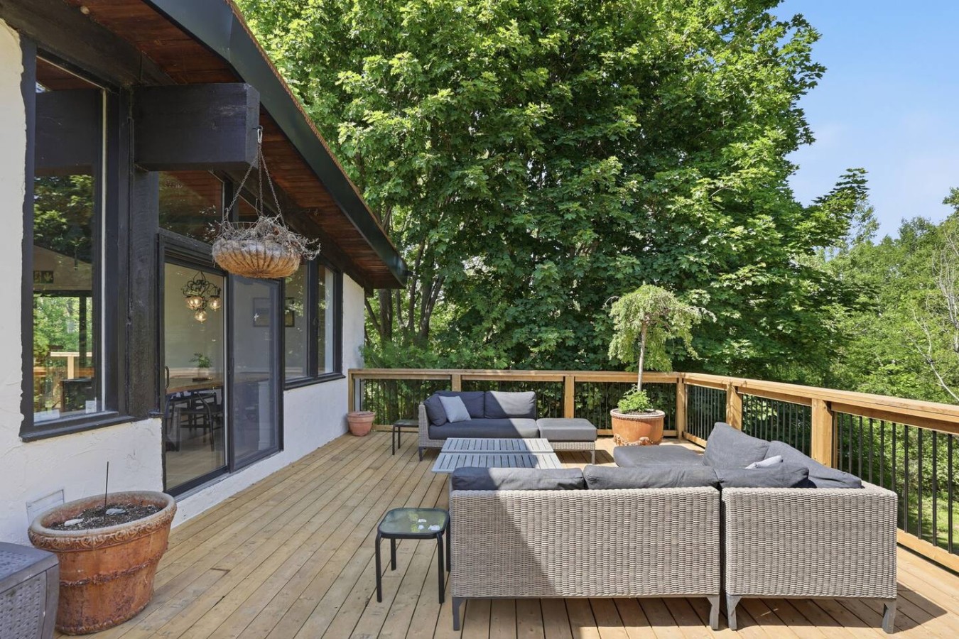 Whispering Pines Lodge | Photo 20