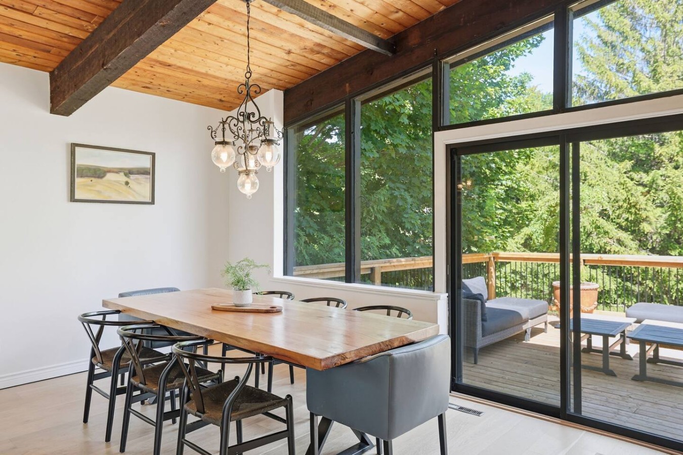 Whispering Pines Lodge | Photo 17