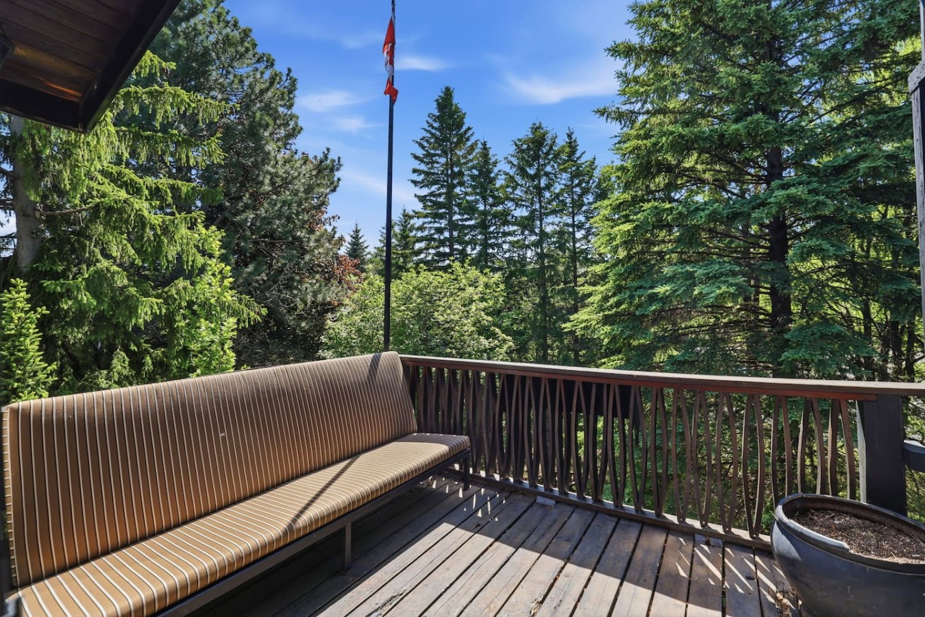 Whispering Pines Lodge | Photo 22