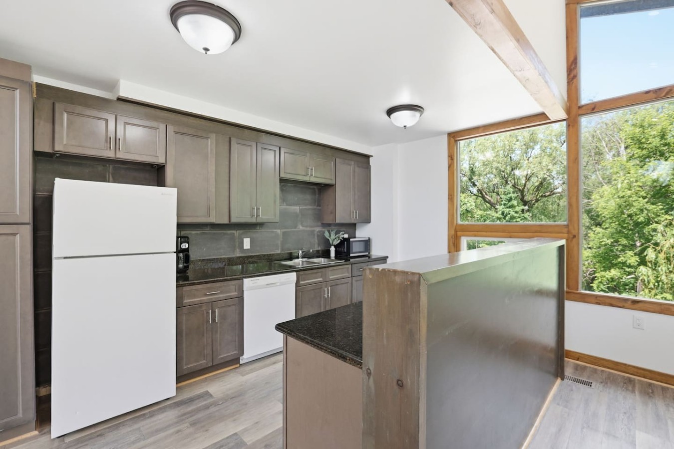 Evergreen Escape: Sauna w/ Hot Tub | Photo 14