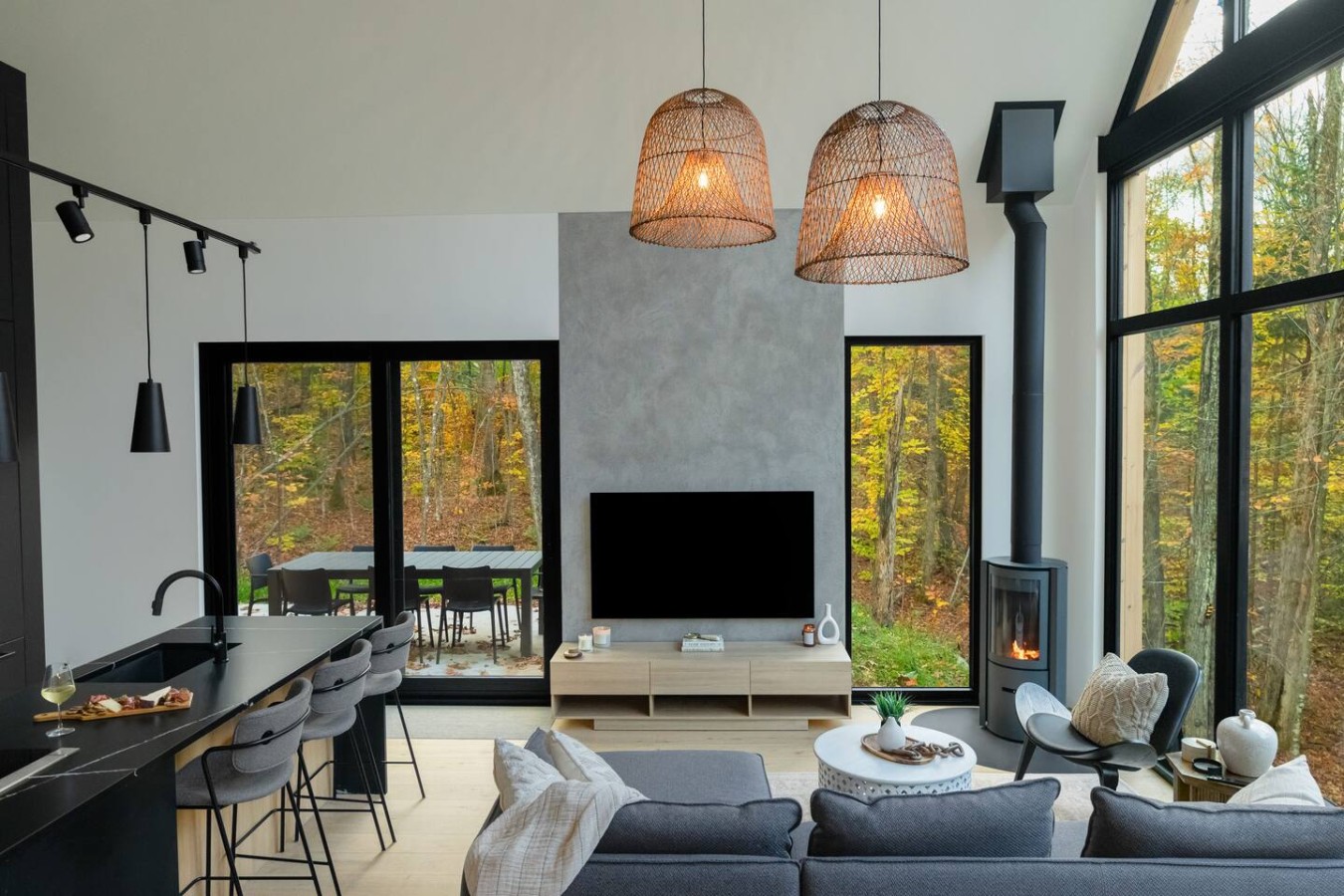 Le Naro Cabin: Forest Escape w/ Hot Tub & Fire Pit | Photo 7
