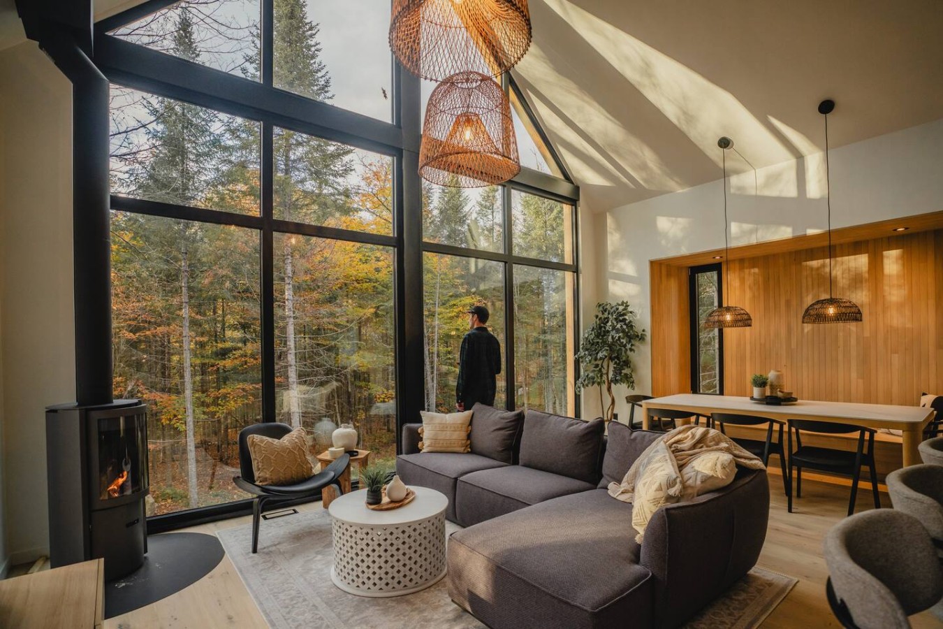 Le Naro Cabin: Forest Escape w/ Hot Tub & Fire Pit | Photo 12