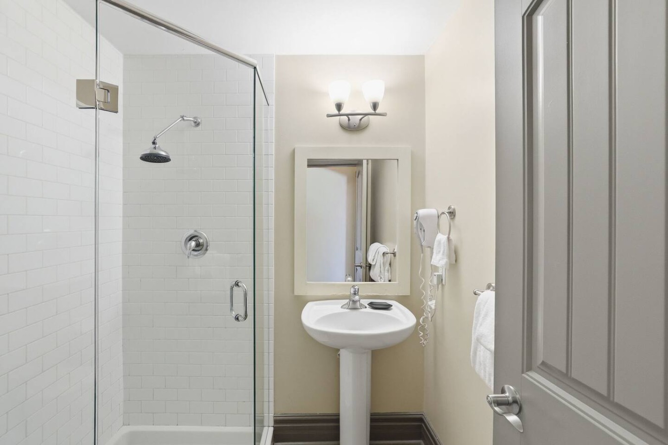 129 Snowbridge with Summer Pool | Photo 23