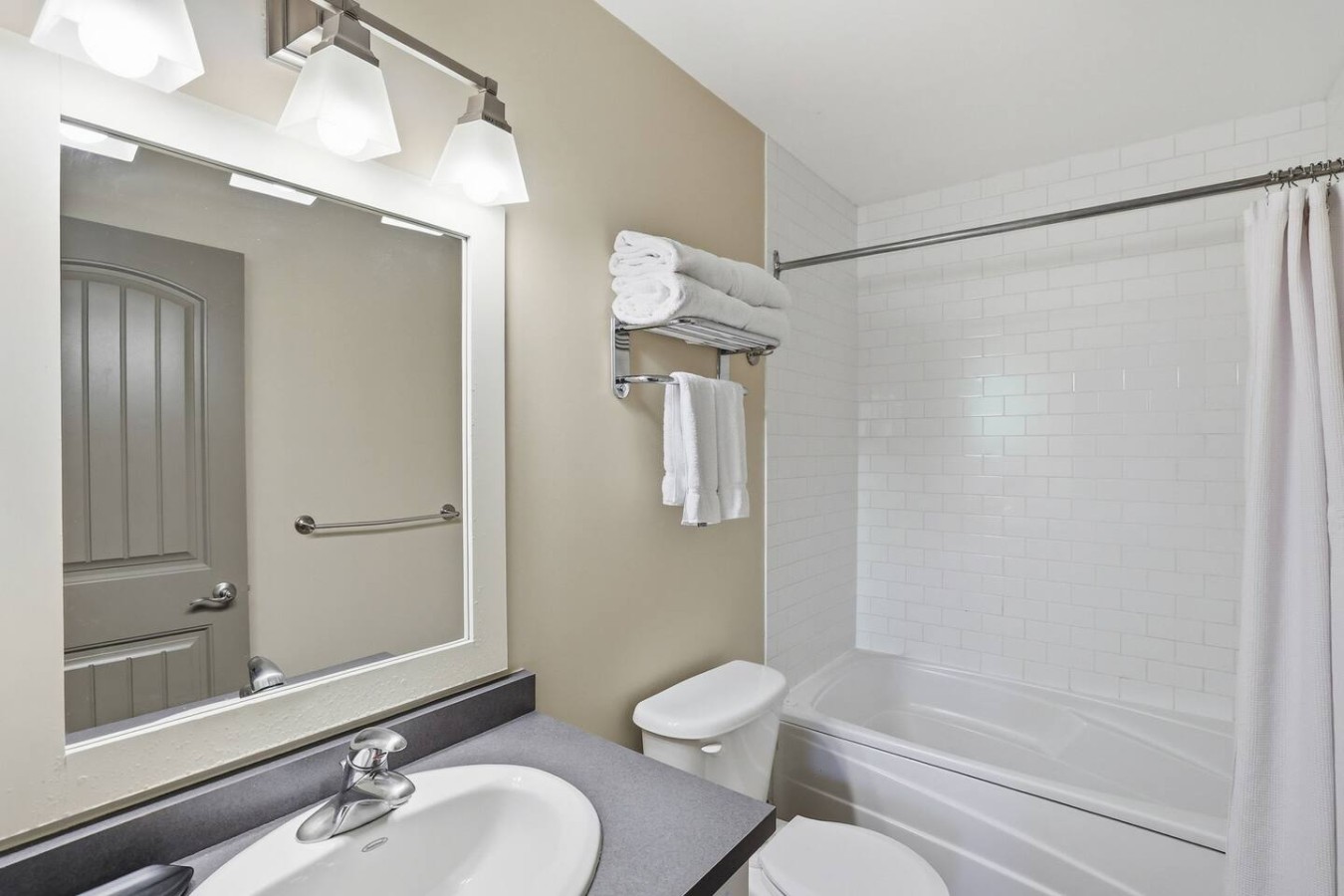 129 Snowbridge with Summer Pool | Photo 18