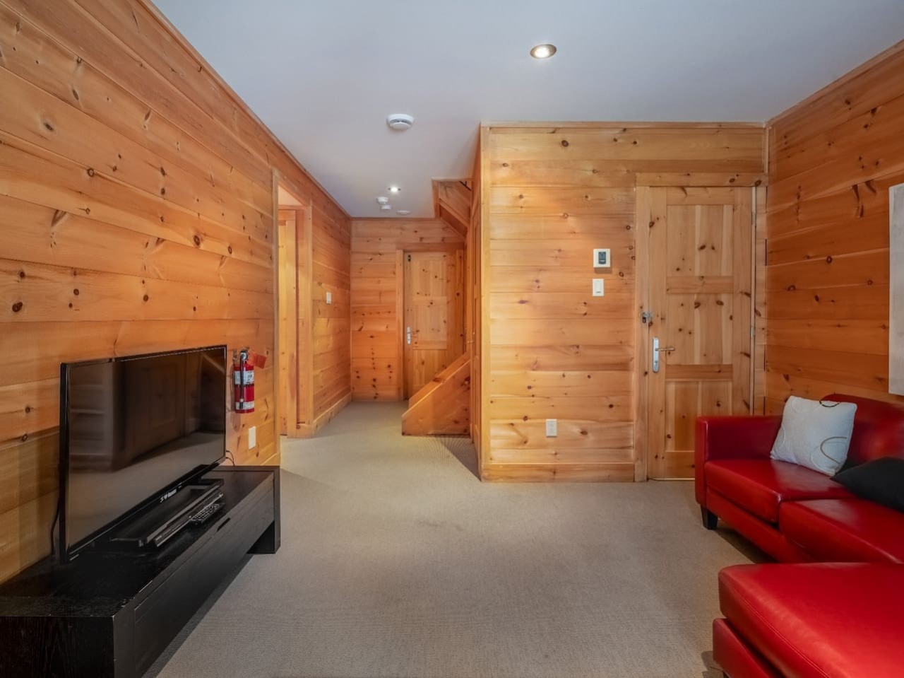 L'Orée du Bois: Forest Chalet with Hot Tub | Photo 28