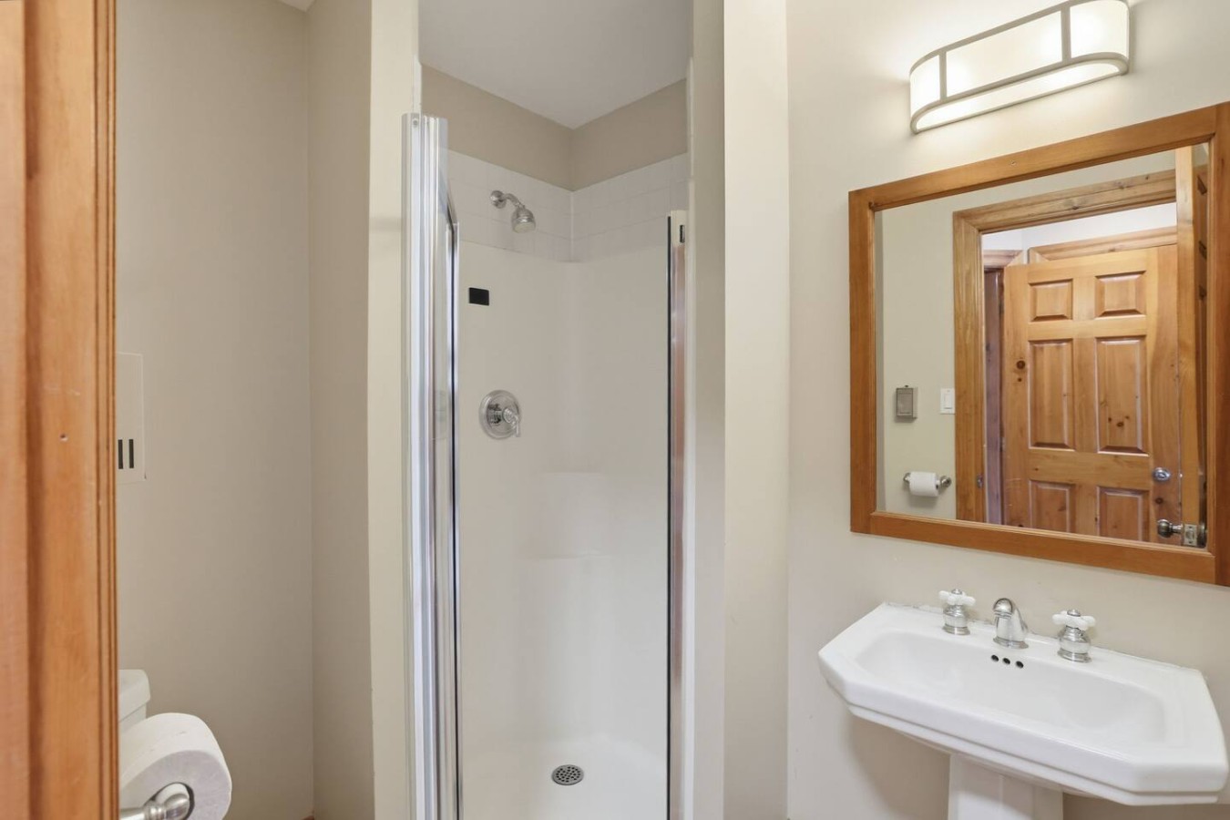 215 Snowbridge with Summer Pool | Photo 37