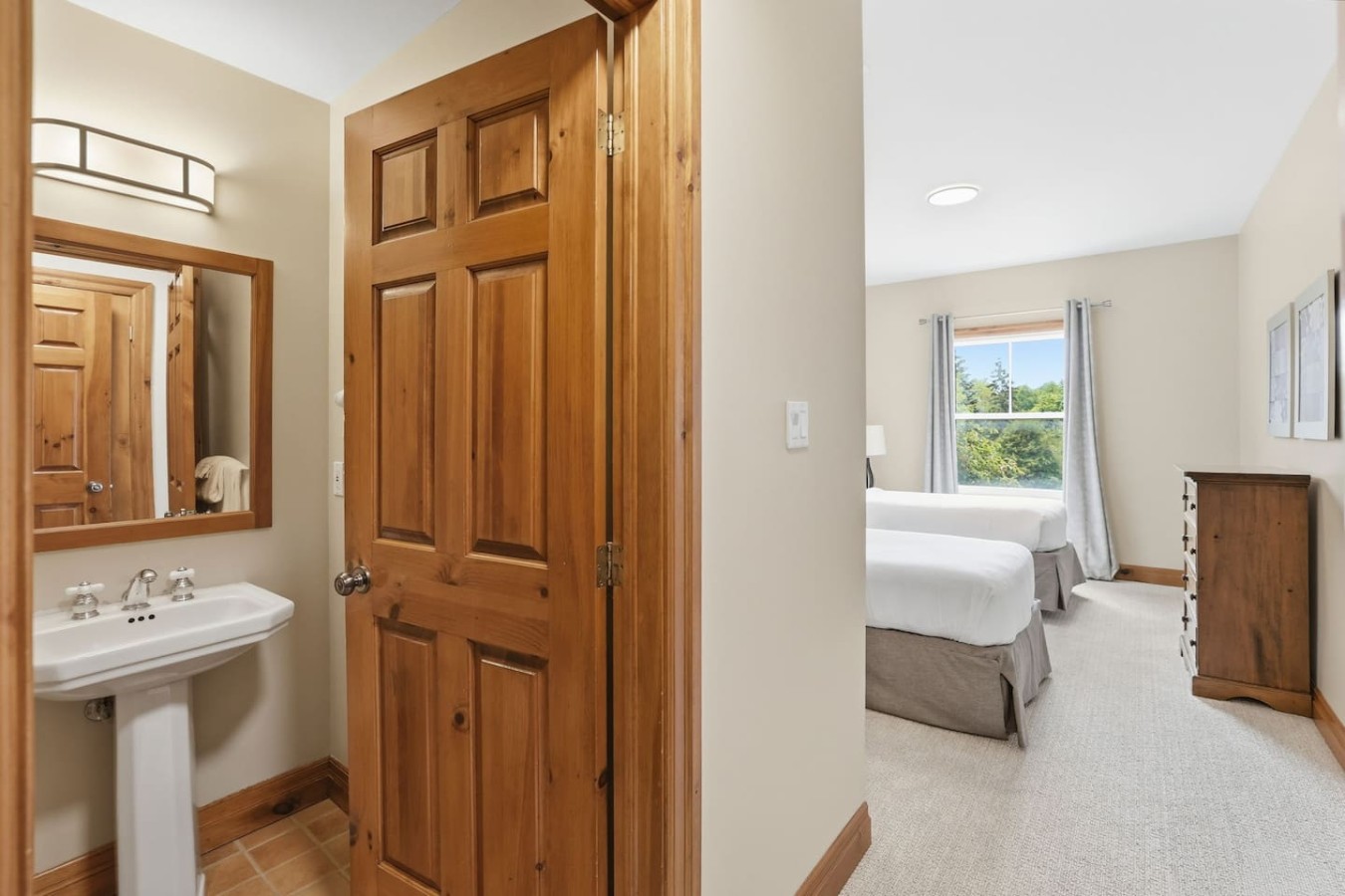215 Snowbridge with Summer Pool | Photo 38