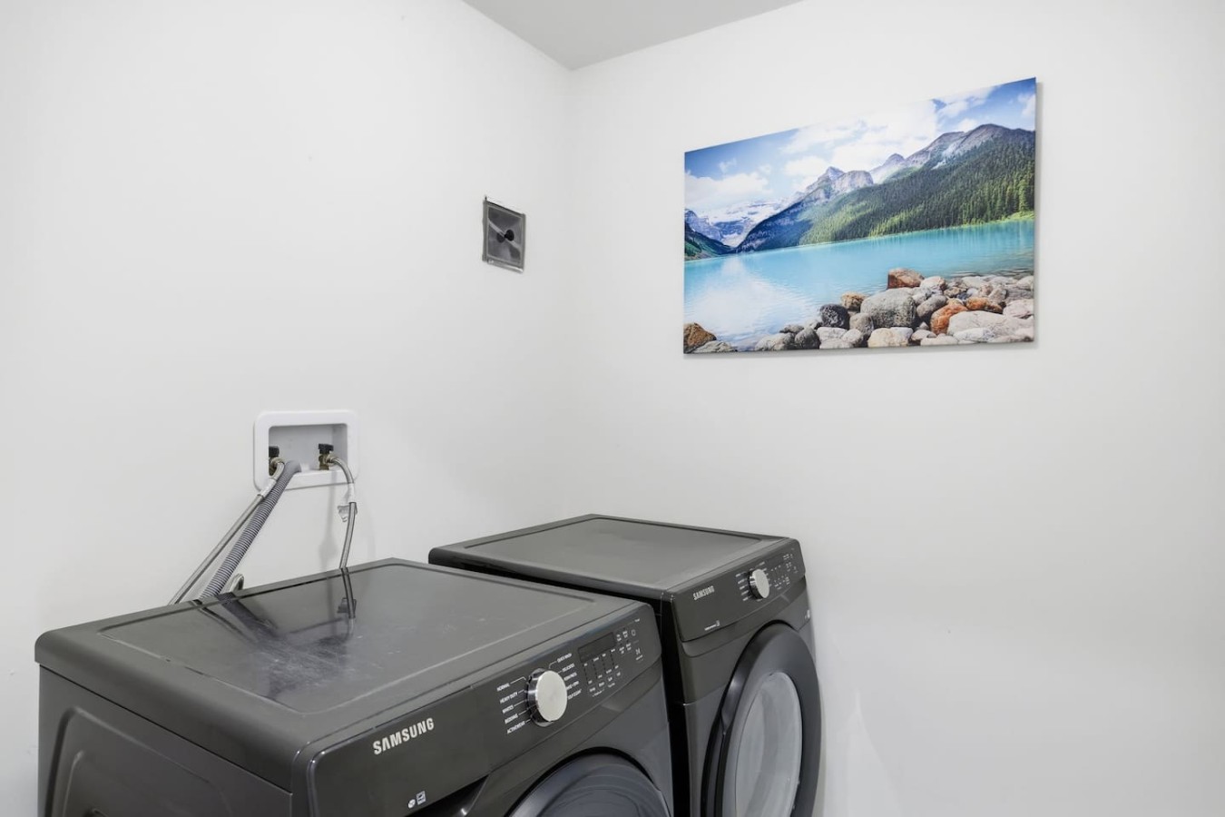 Crosswinds Basecamp: Modern Townhome Near Blue | Photo 30