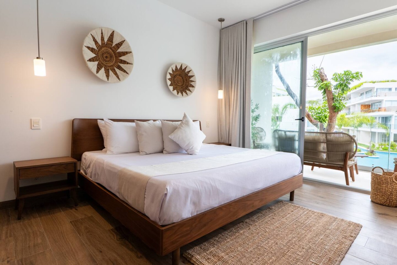 The Leaf | Modern 2BR with Pool & Balcony | Photo 3