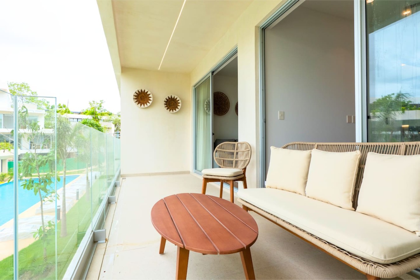 The Leaf | Modern 2BR with Pool & Balcony | Photo 14