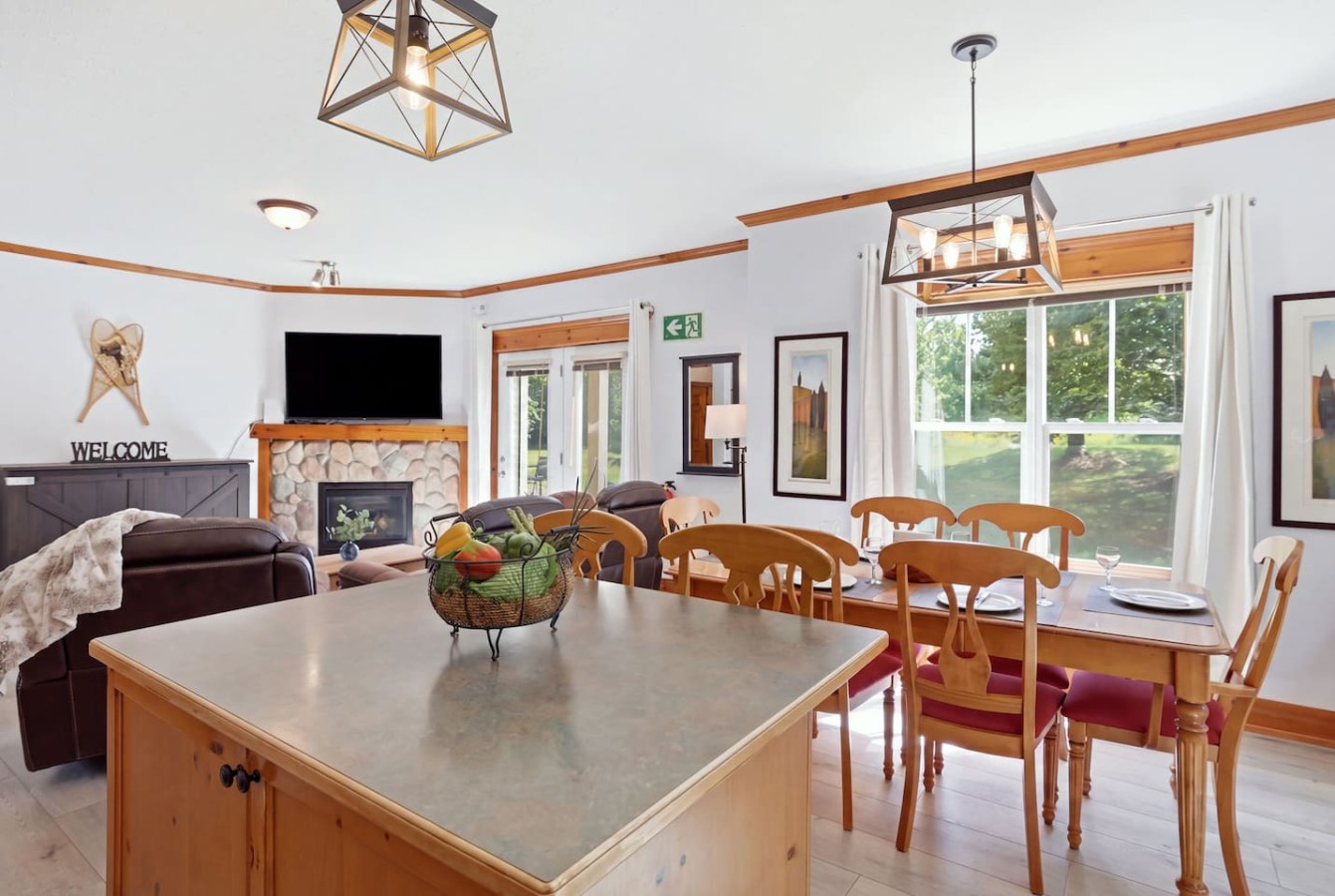 101 Snowbridge with Summer Pool | Photo 12