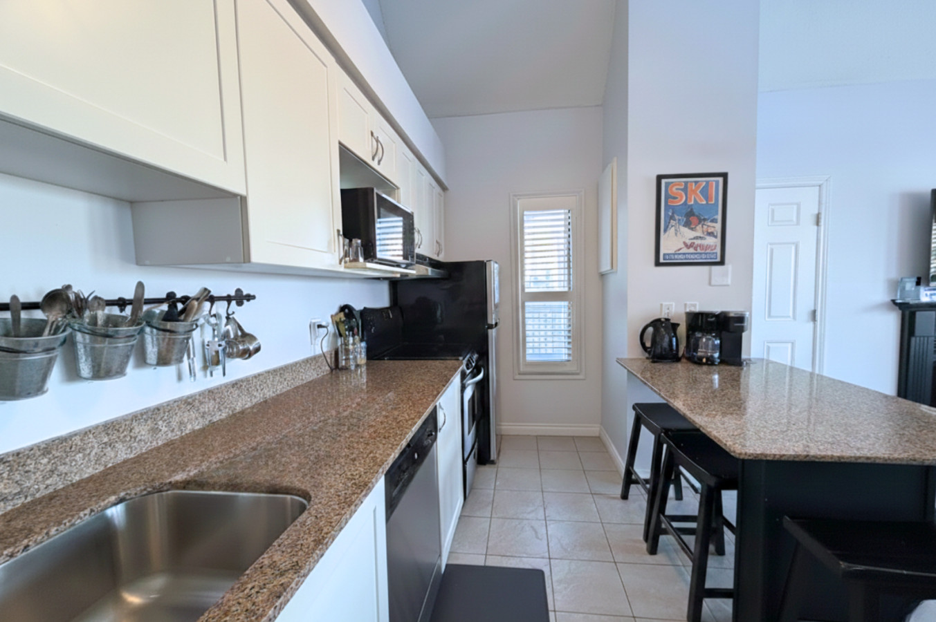 809 North Creek at North Base with Hot Tub 7