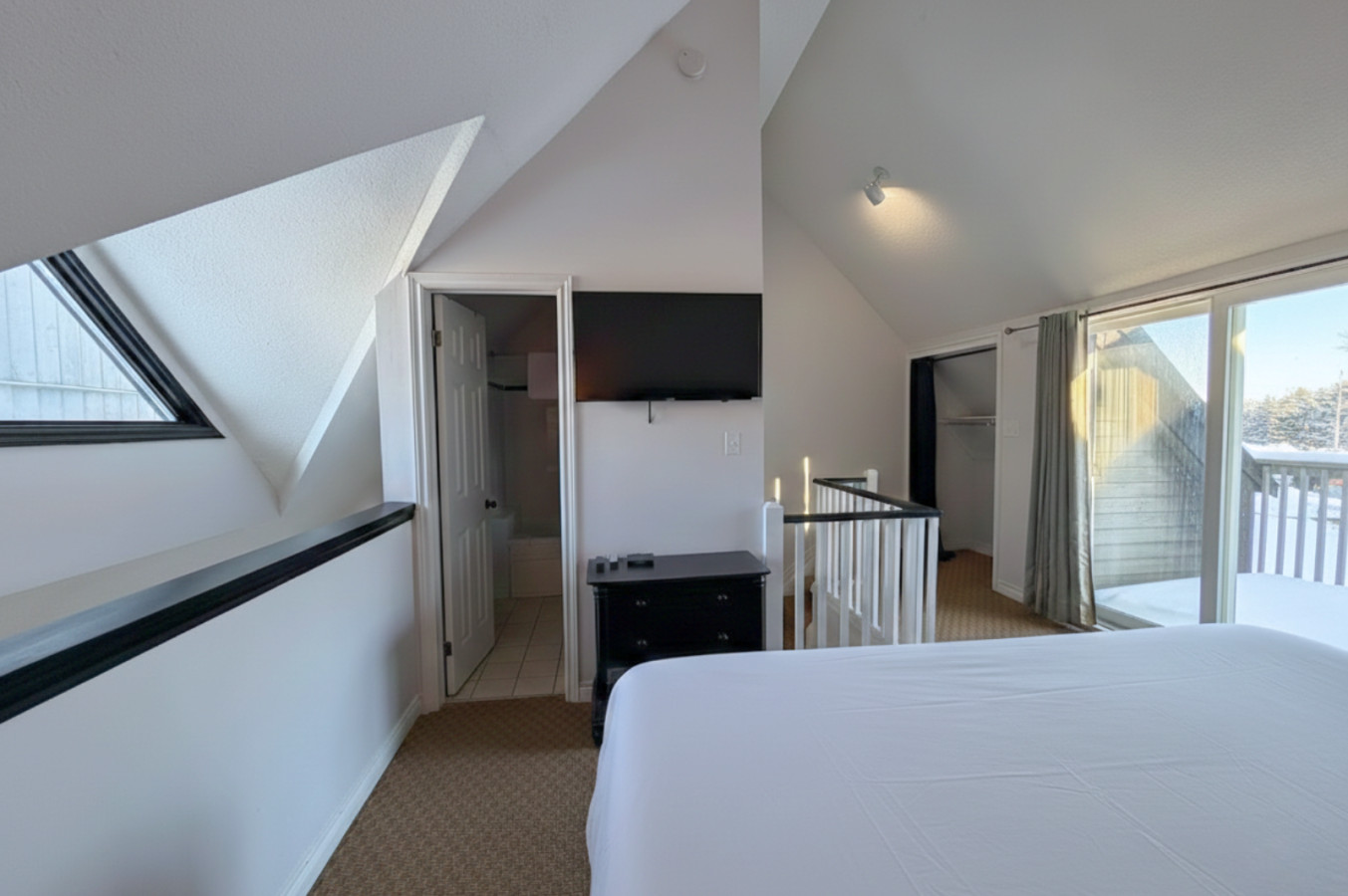 809 North Creek at North Base with Hot Tub 16