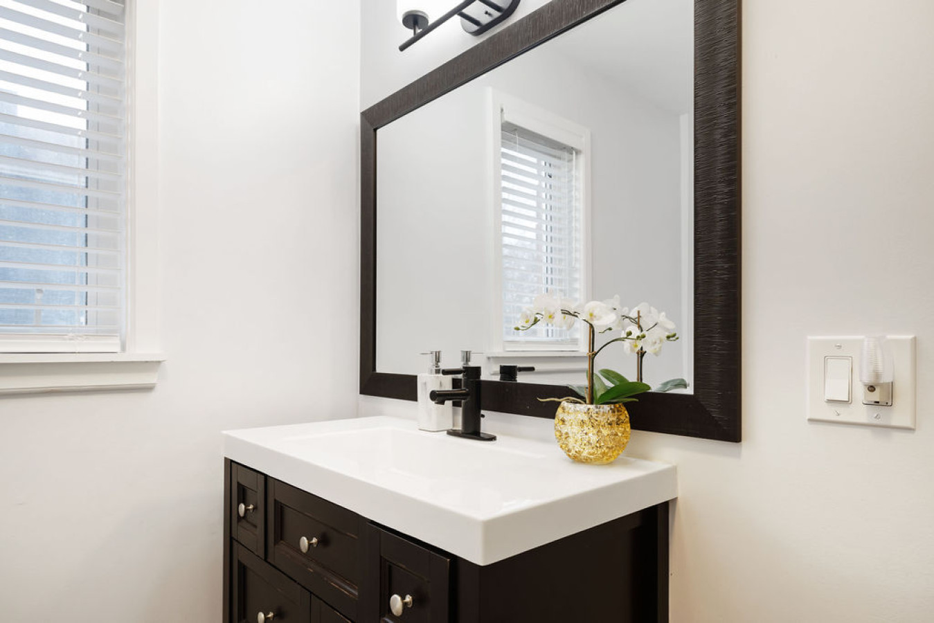 Liisa's Lodge: Private Pool + Hot Tub 14