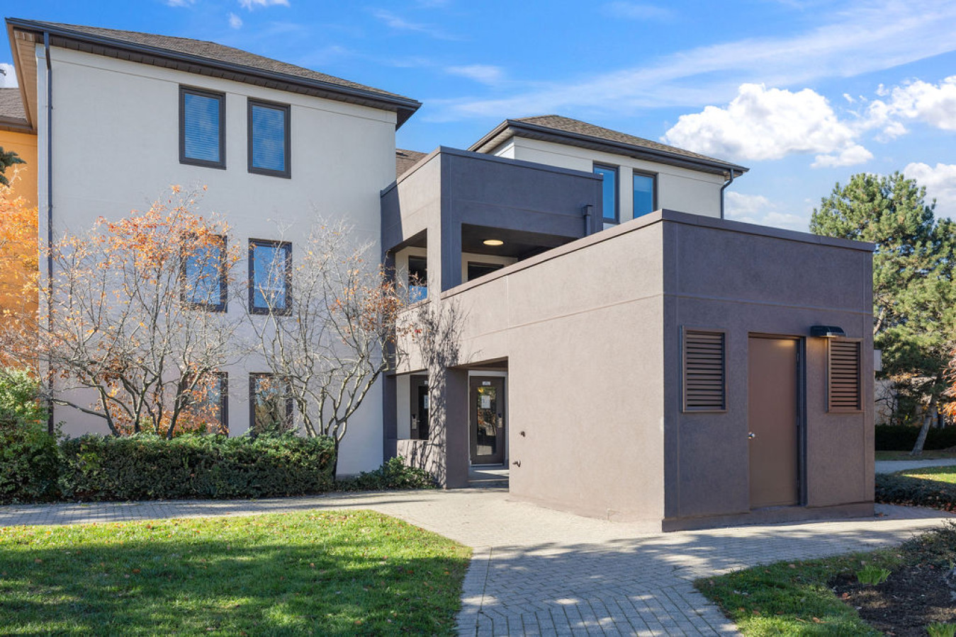 Heart of the Village: Steps to Blue Mountain Condo 16