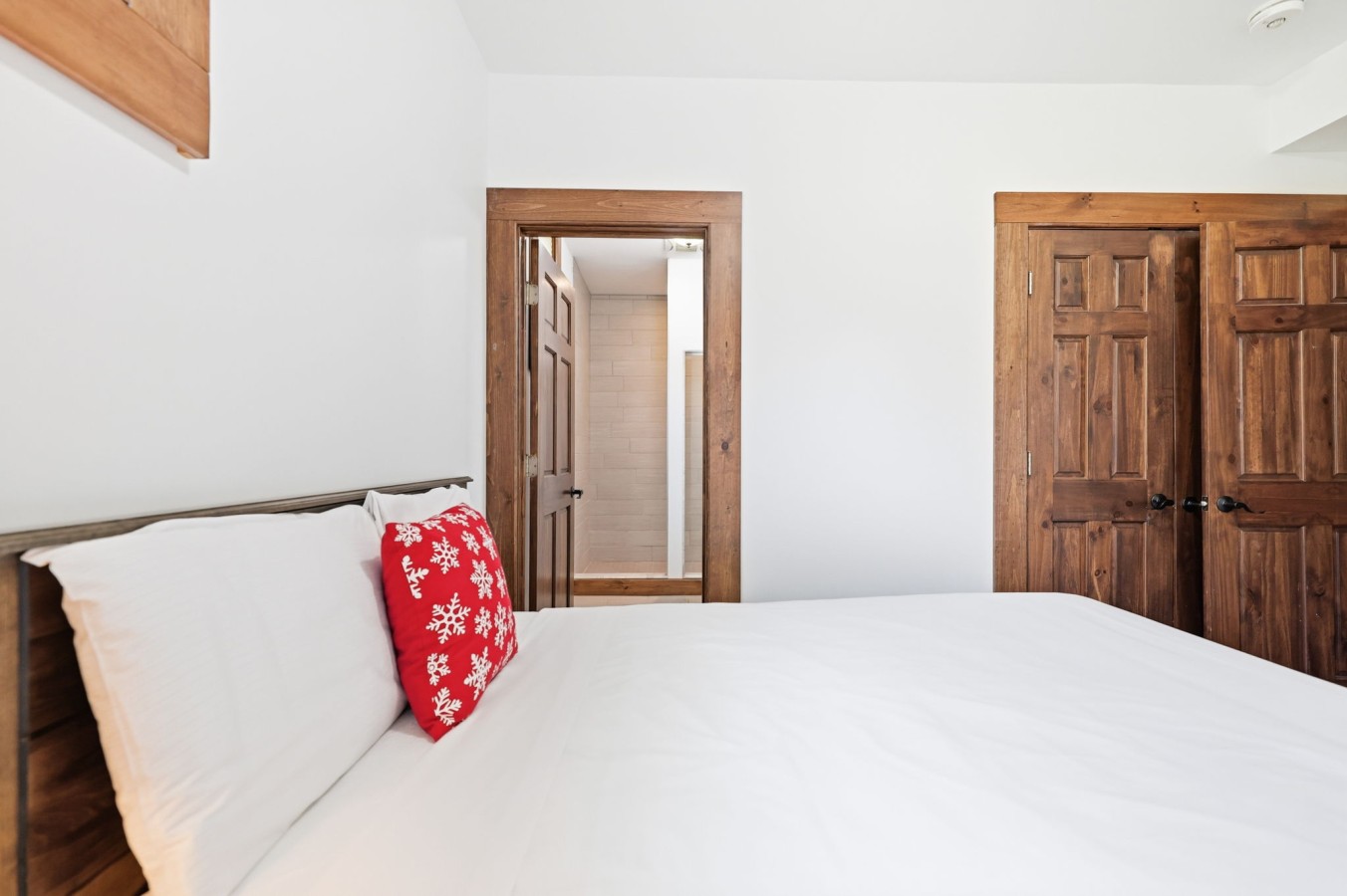 50-web-or-mls-126_Arlberg_Crescent_The_Blue_Mountains_054