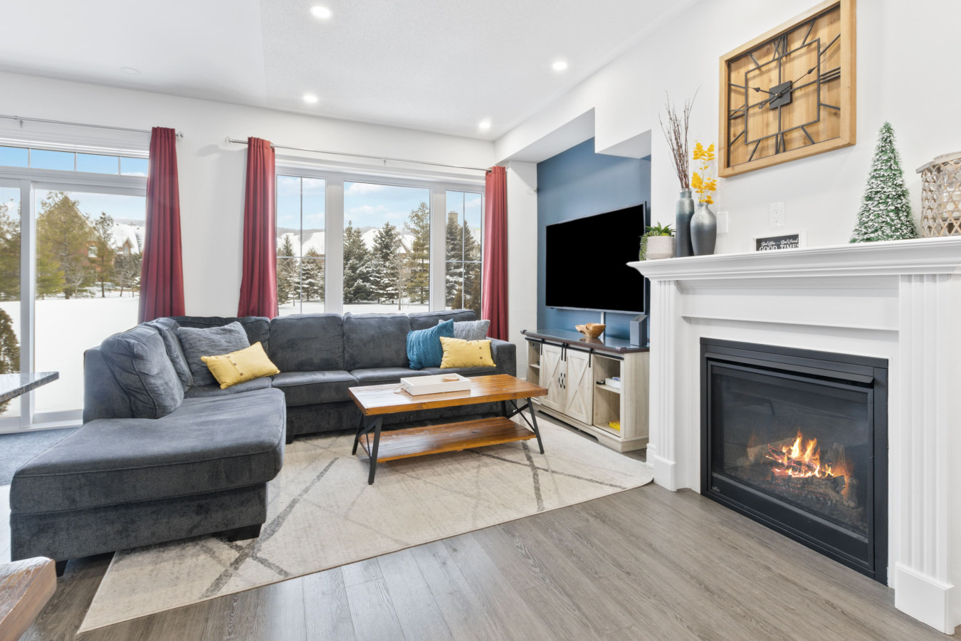 40 Snowbridge: Sauna, Games Room, Mountain View