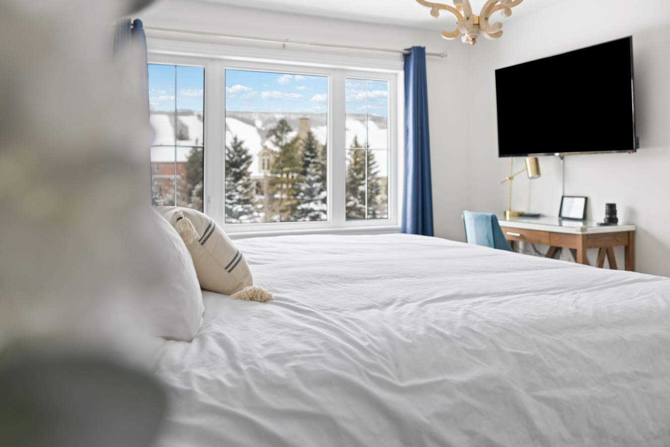 40 Snowbridge: Sauna, Games Room, Mountain View 37