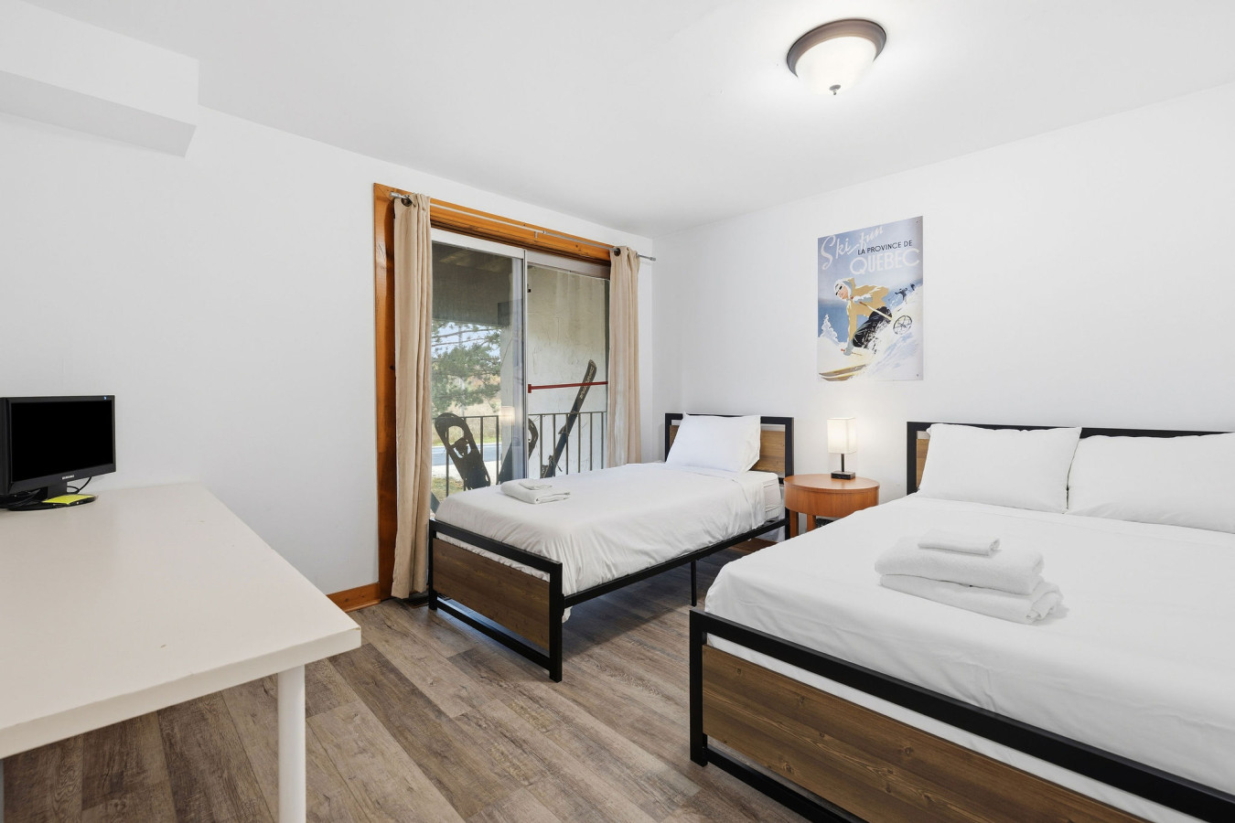 The Hickory Hideaway 24