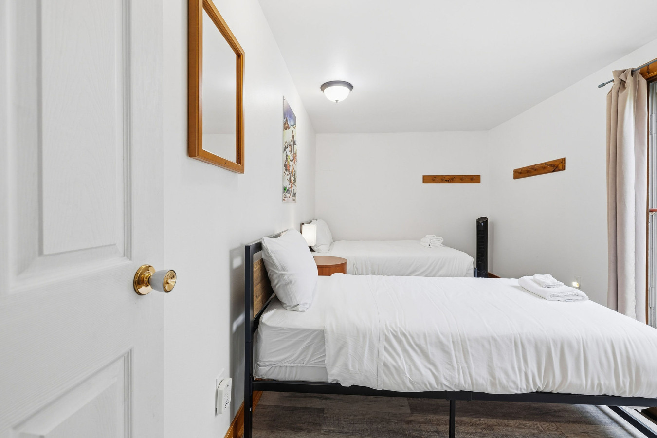 The Hickory Hideaway 25