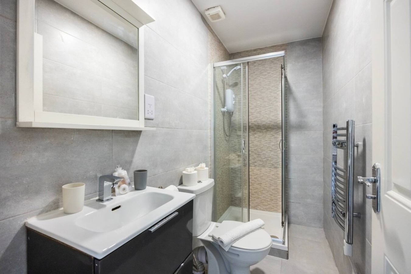 Earl's Court Residence | Stylish 1BR | London