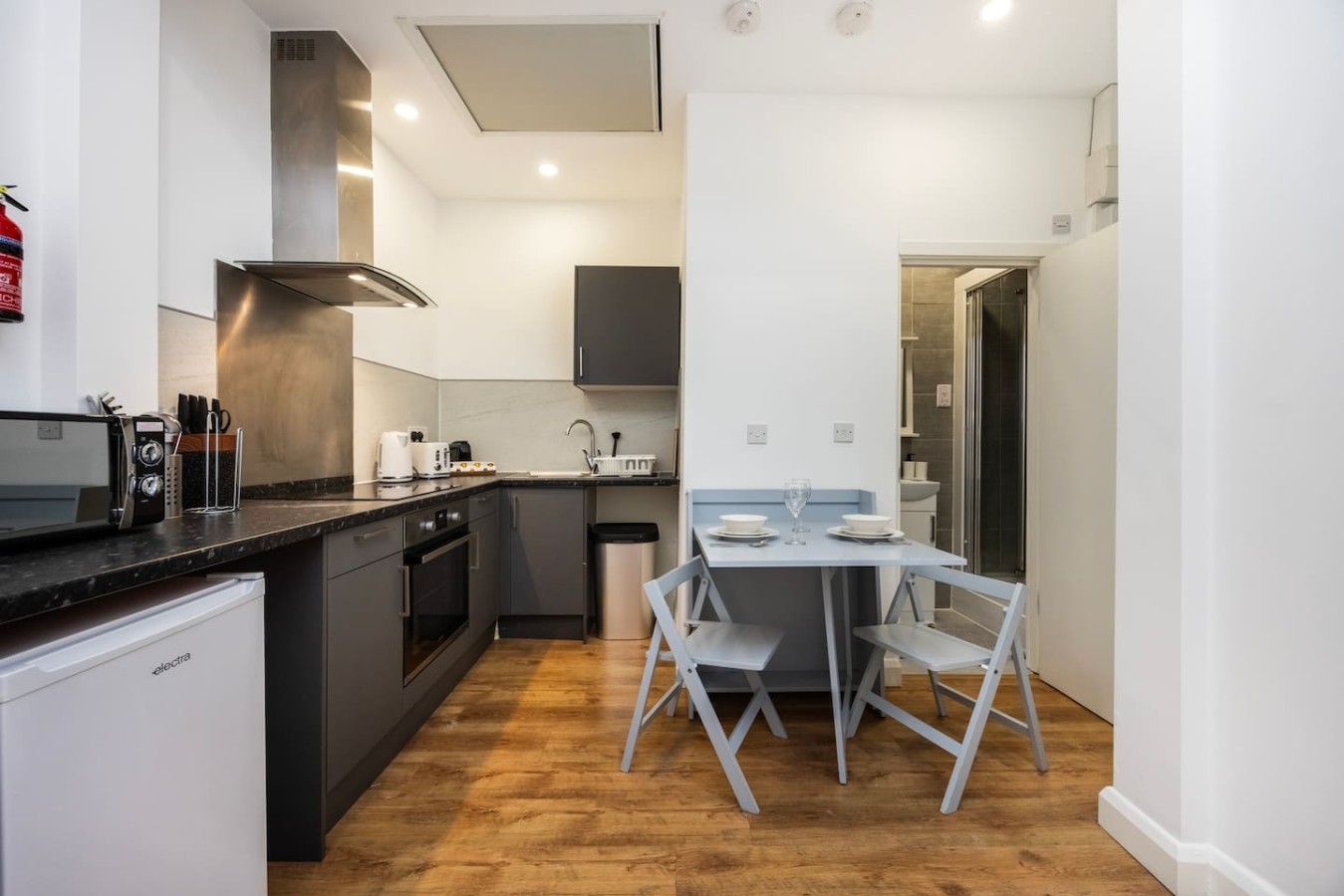 Earl's Court Residence | Modern Studio | London