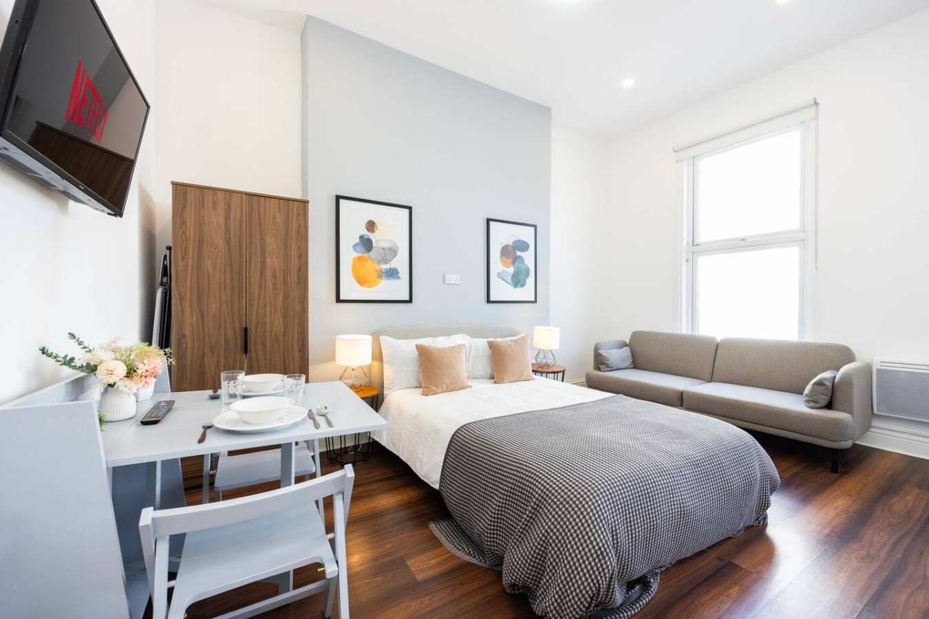 Earl's Court Residence | Stylish Studio | London