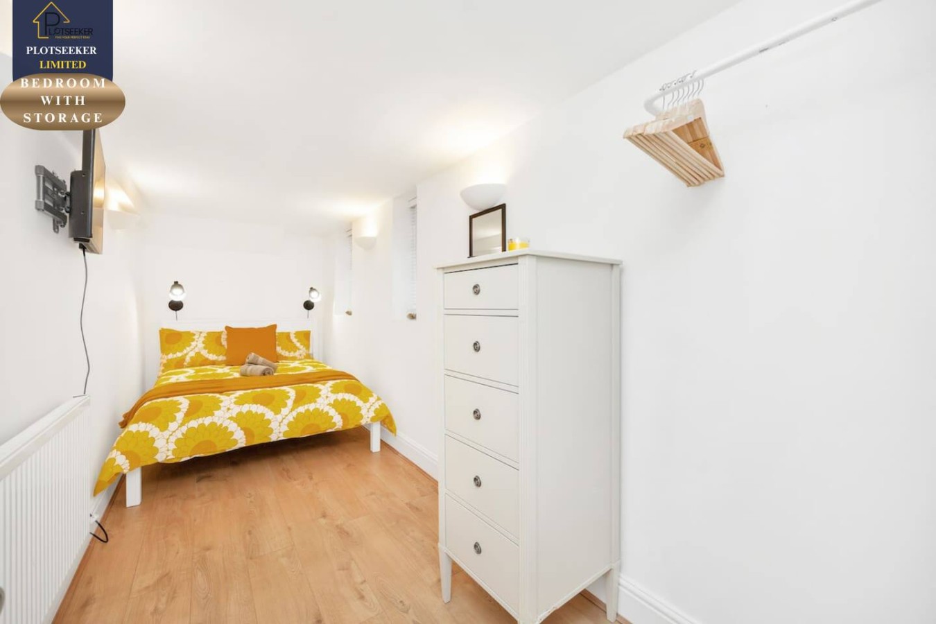 BEDROOM WITH STORAGE