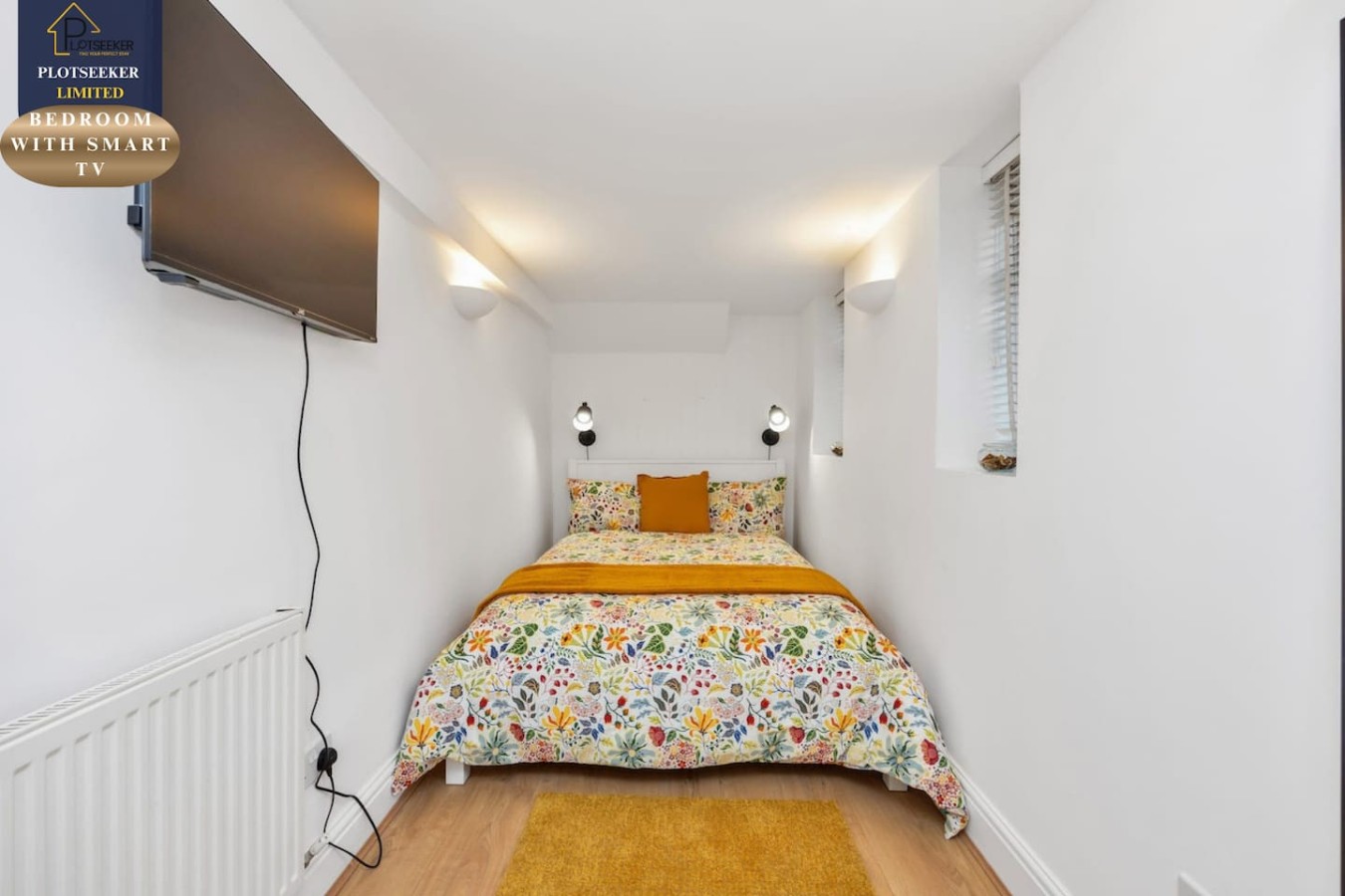 BEDROOM WITH SMART TV