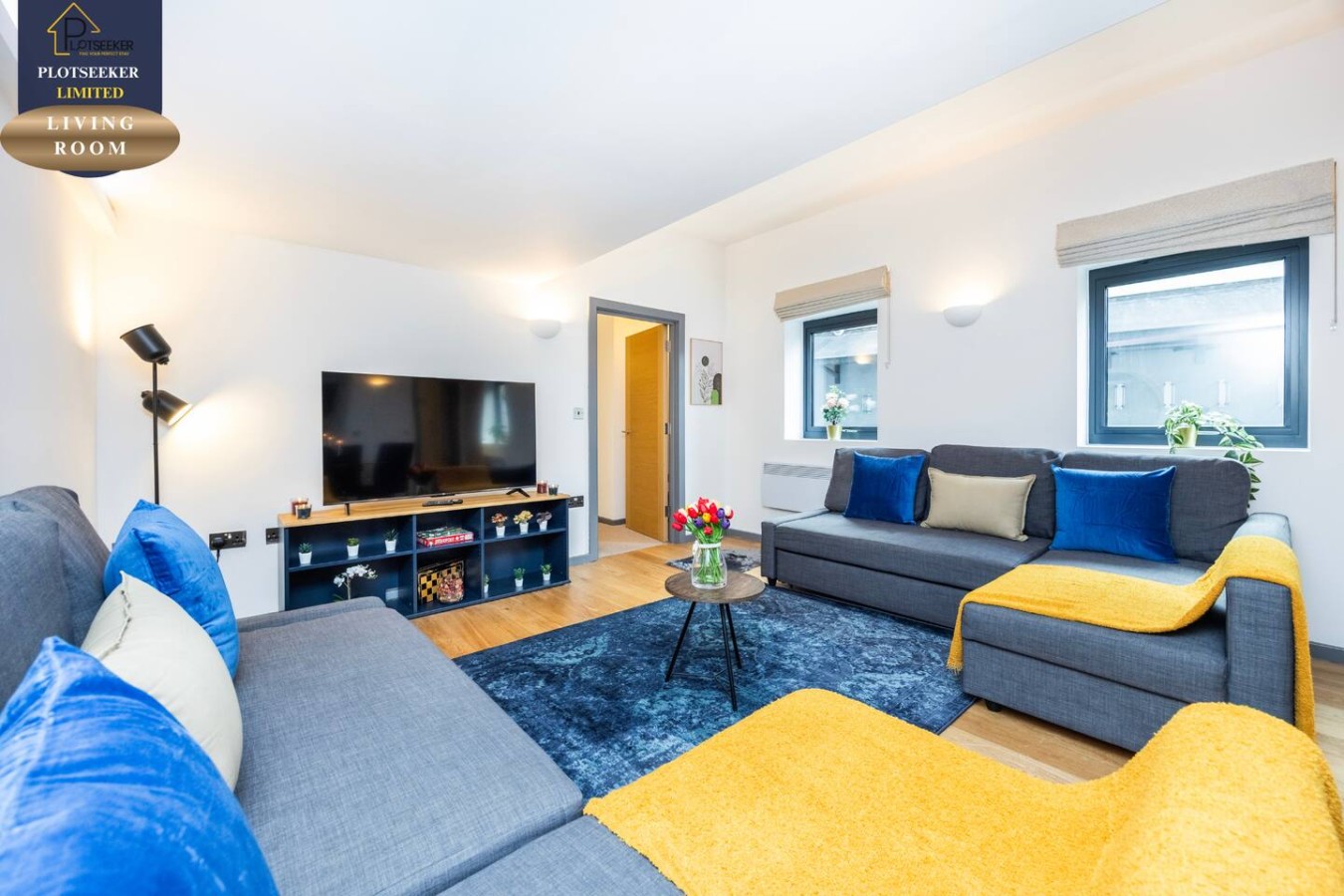 Luxury 2BR 2Bath Flat | Walk to Tube | West Ken
