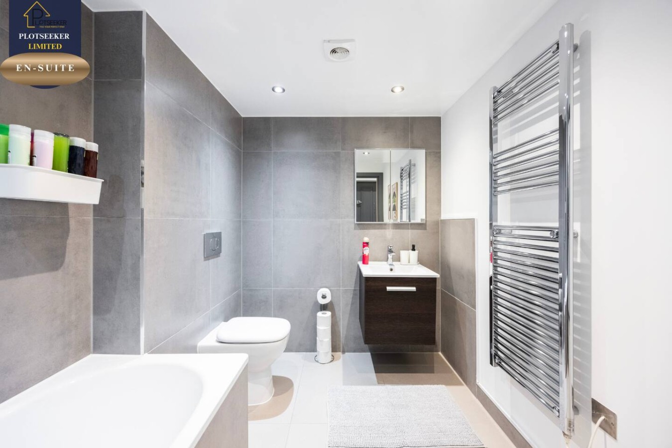 EN-SUITE WITH COMPLIMENTARY TOILETRIES