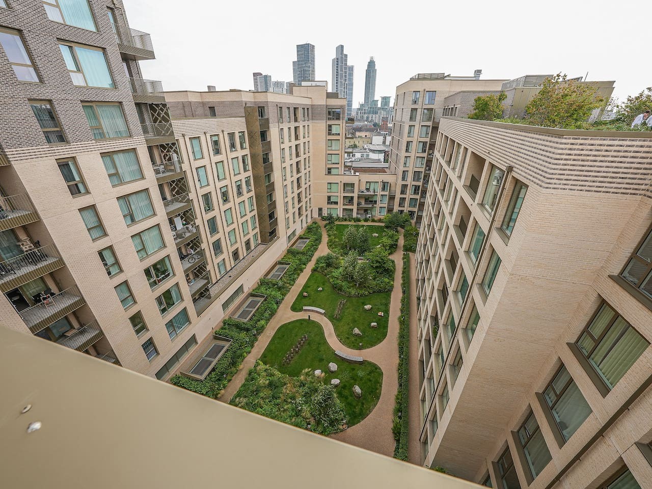 Front yard view from the rooftop