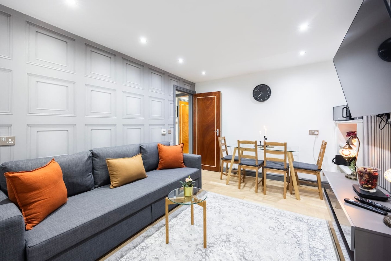 Family-Friendly 3BR | Sleeps 8 | Hammersmith