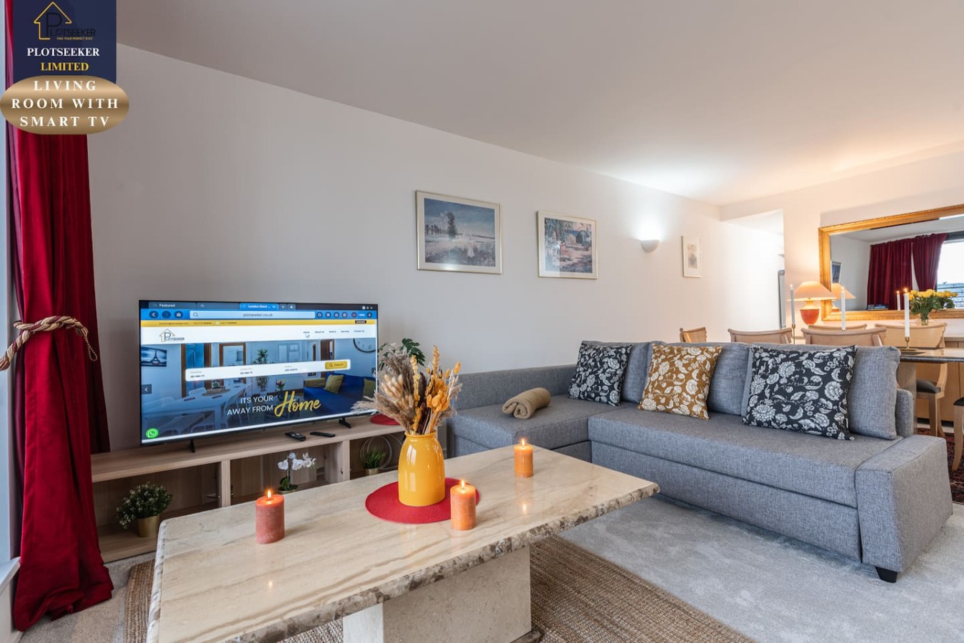LIVING ROOM WITH SMART TV