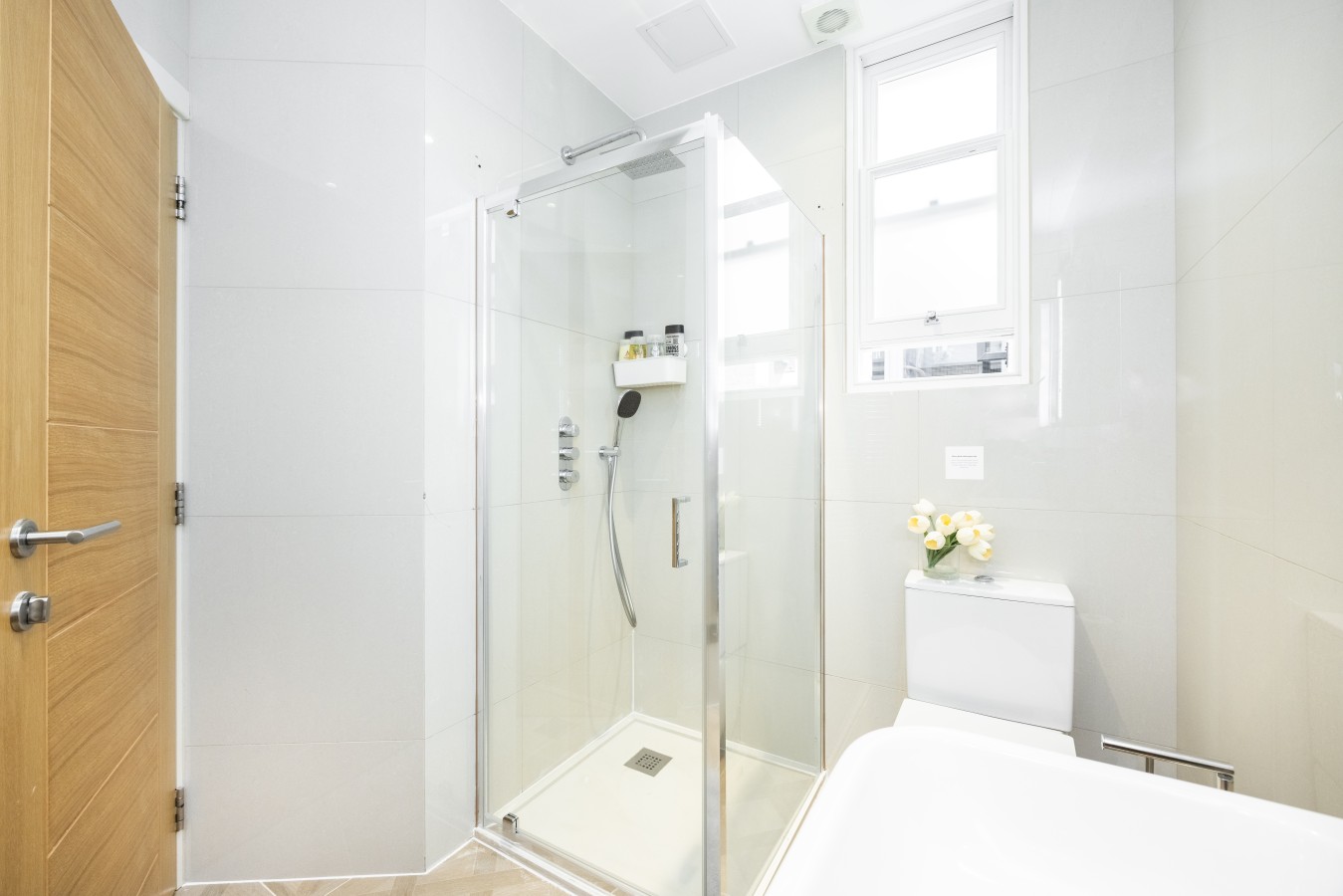 Bathroom2.jpg