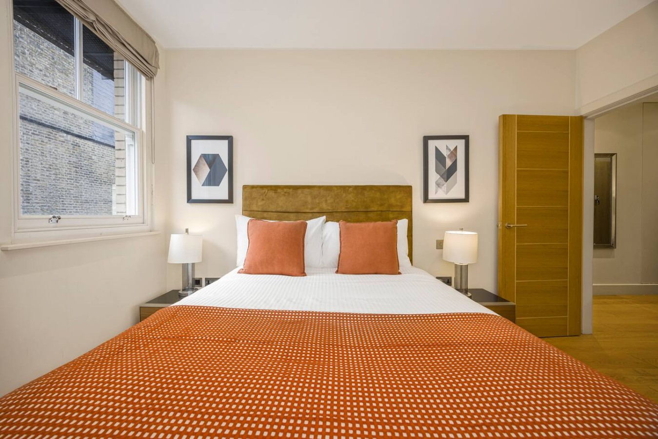 Fitzrovia 1BR Retreat | Near Soho & Tube-9