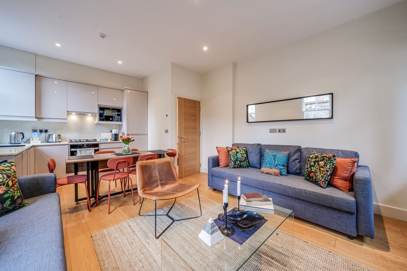 Living room 3
